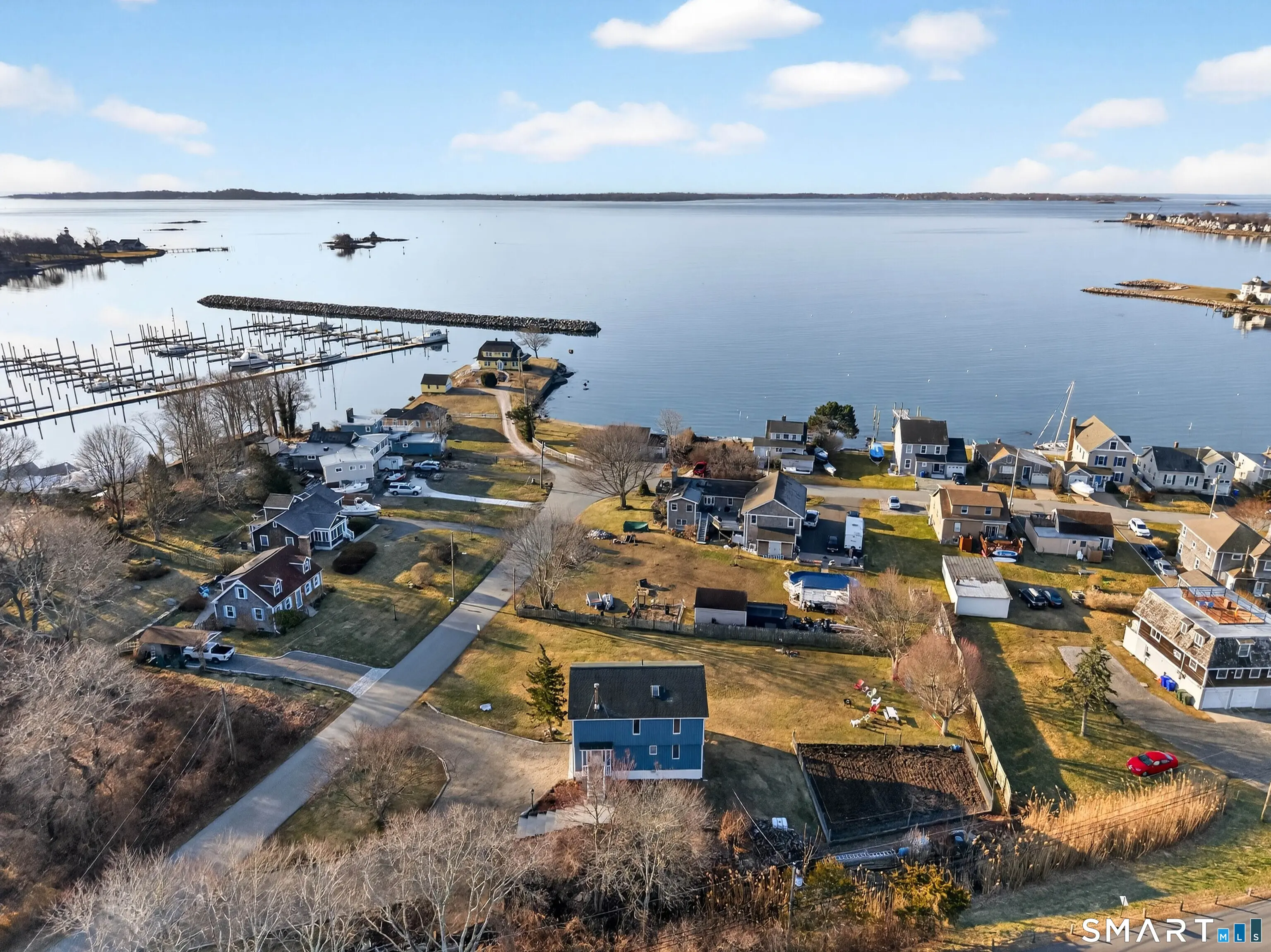 18 Noble Avenue, Groton