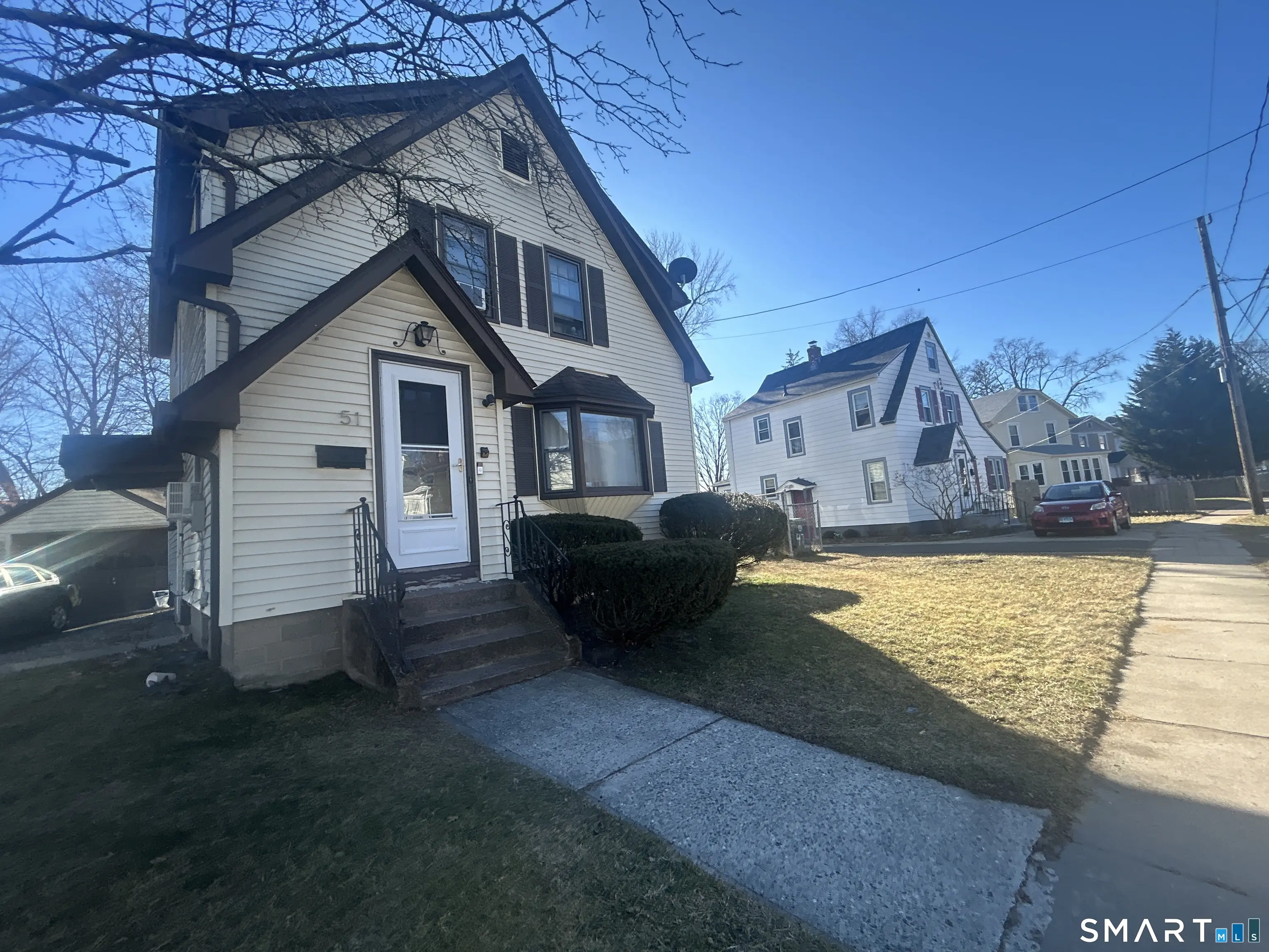 51 Daniel Street, East Hartford