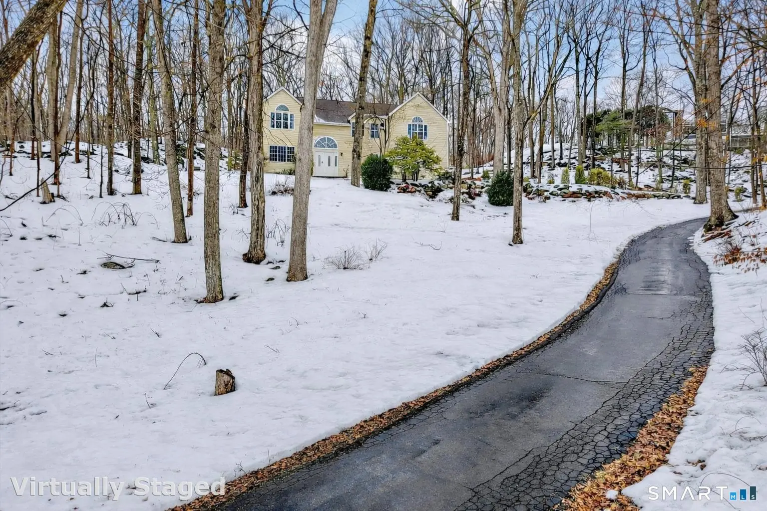 123a Peaceable Street, Redding