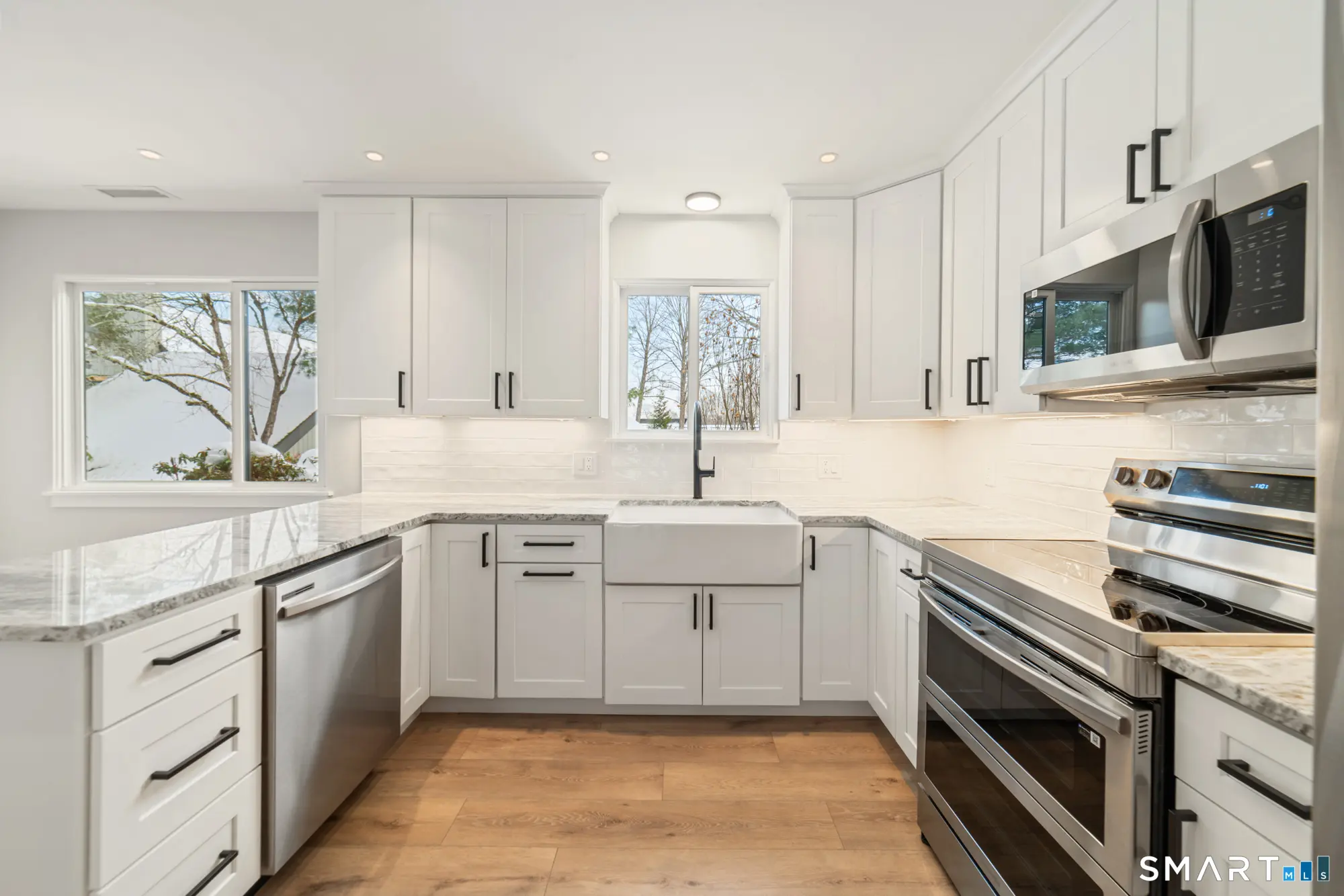 919 Heritage Village B, Southbury