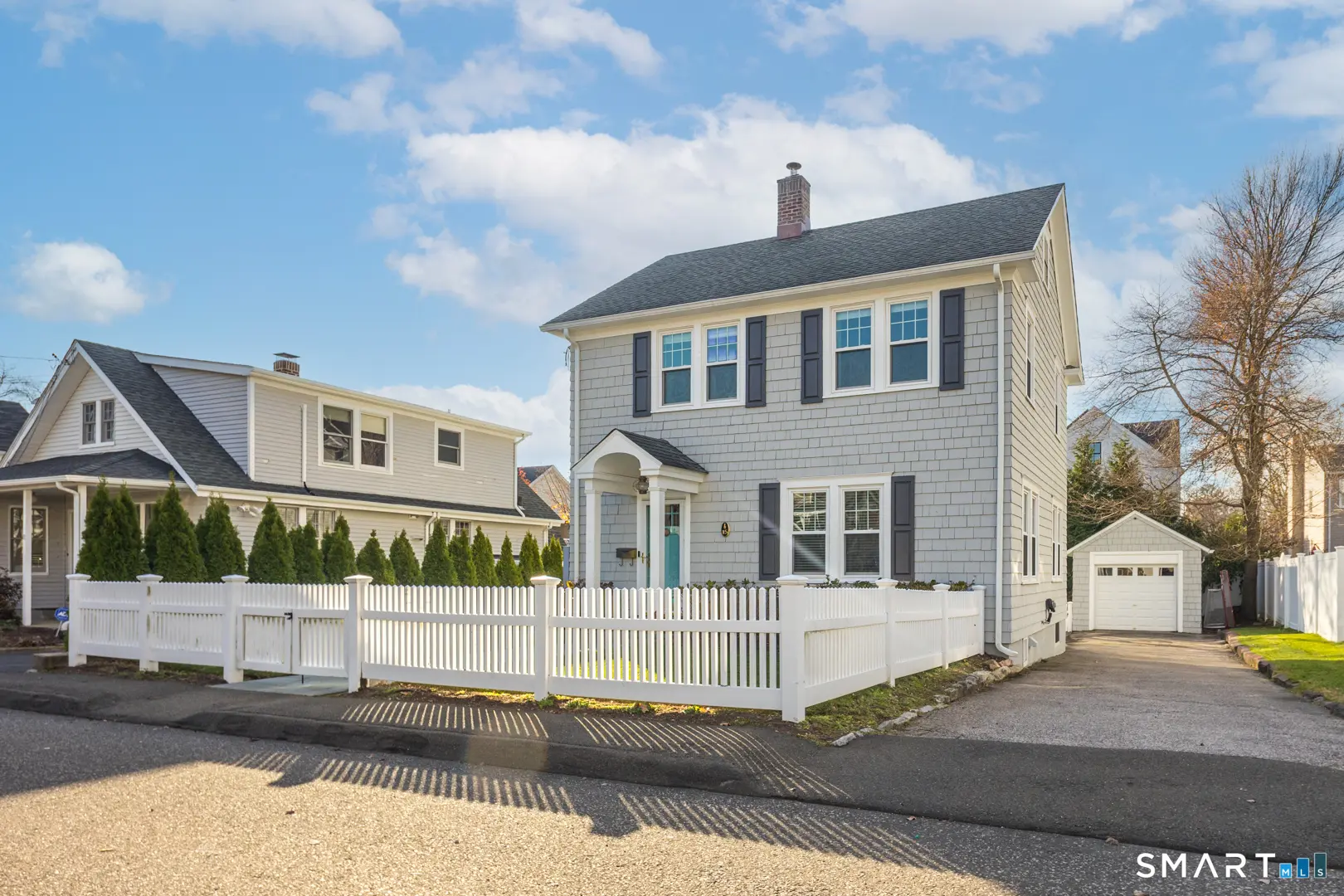 15 Charles Street, Darien