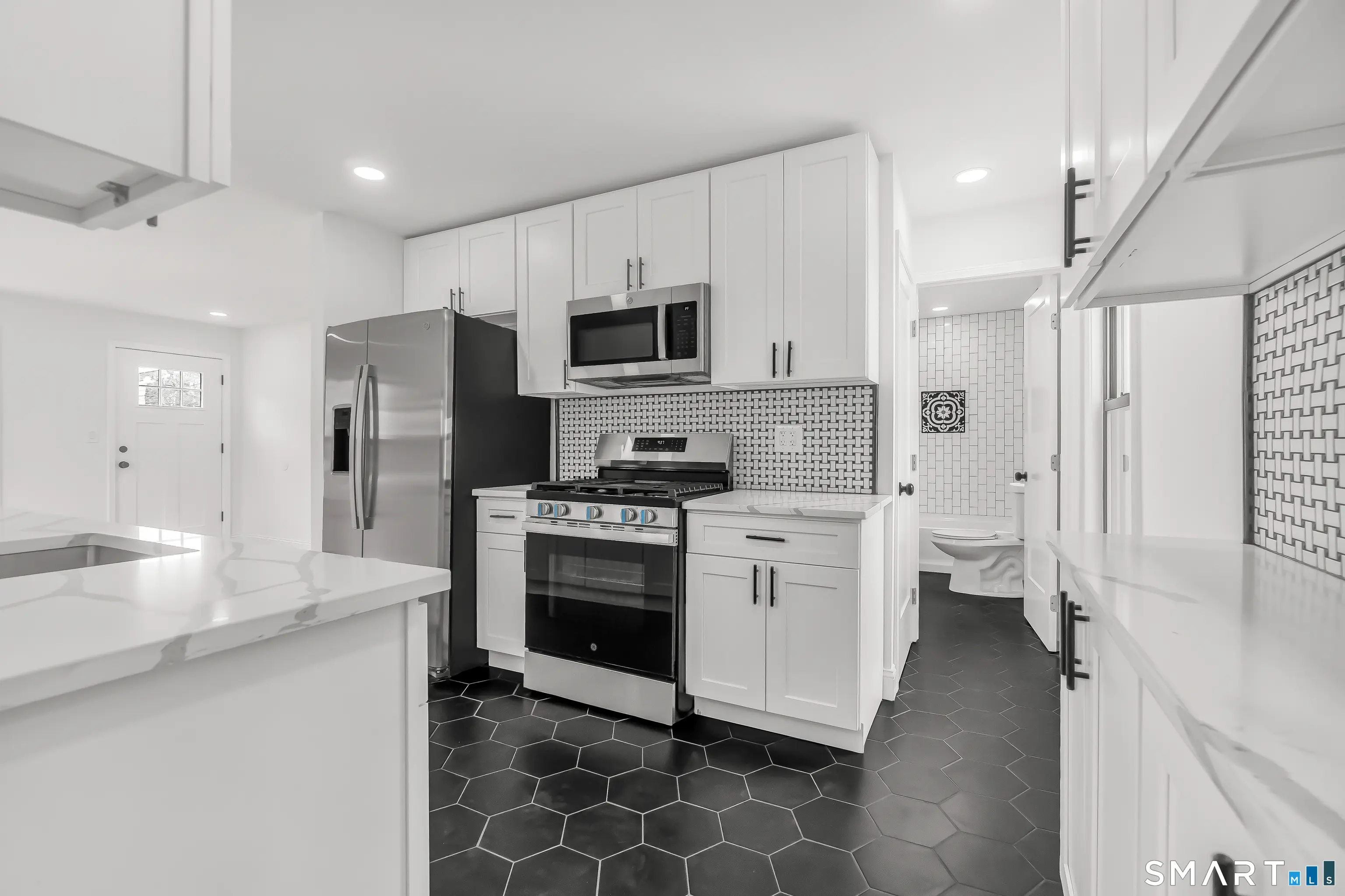 7 Moscariello Place, Norwalk