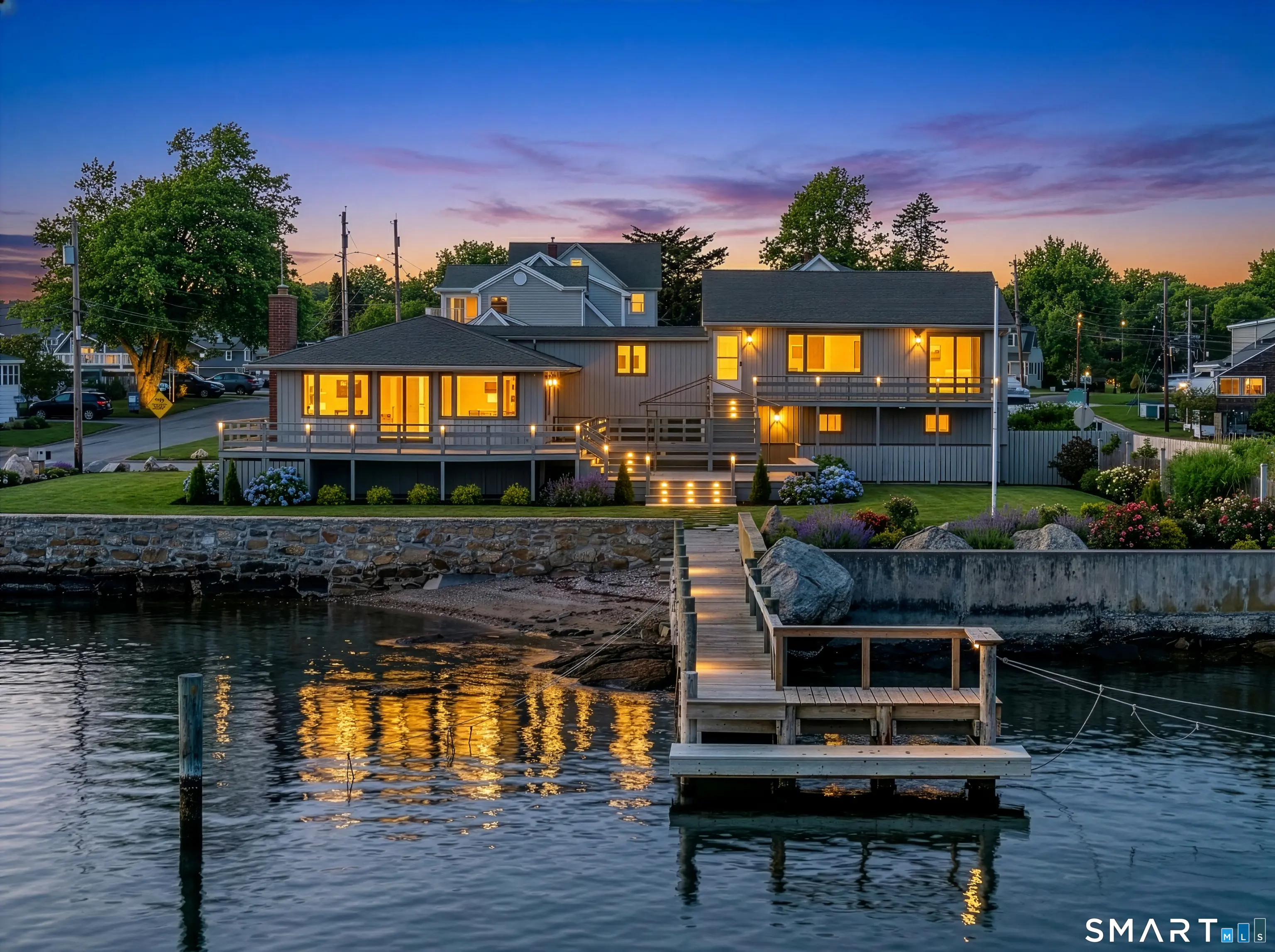 3 Alley Way, Stonington