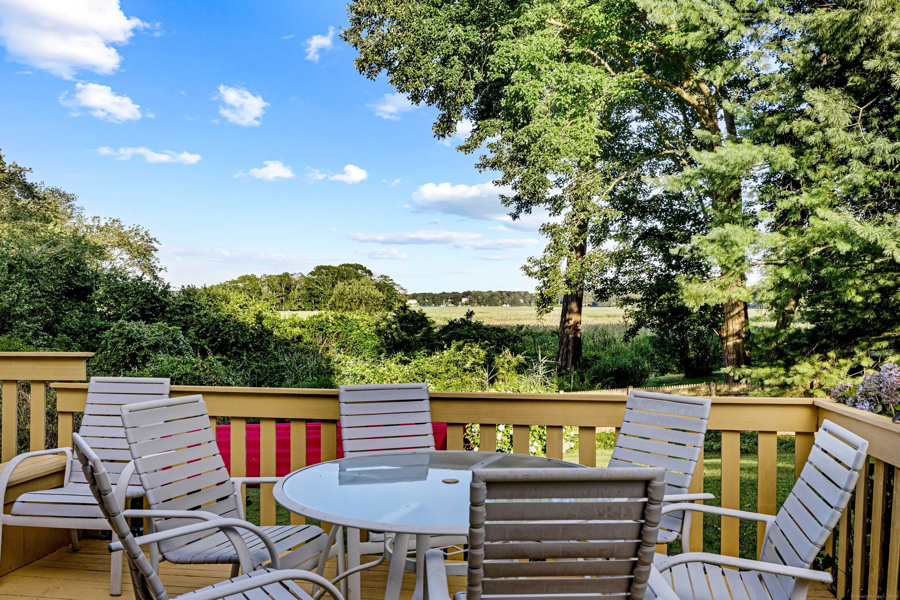 96 Ayers Point Road, Old Saybrook