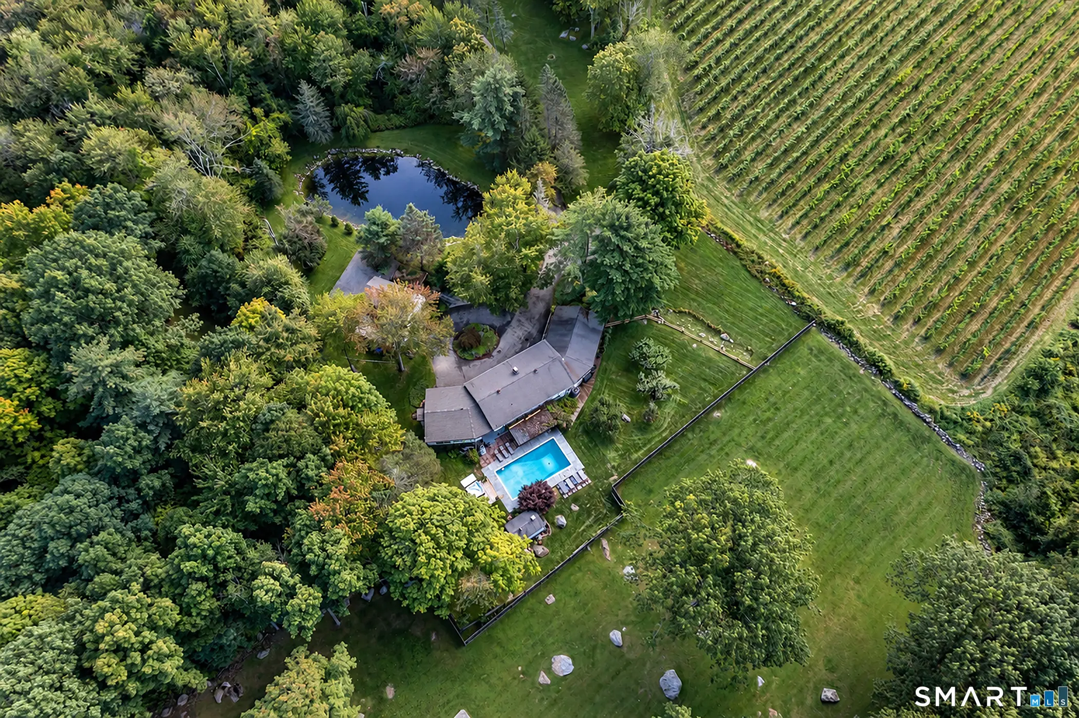38 Strawberry Ridge, Warren
