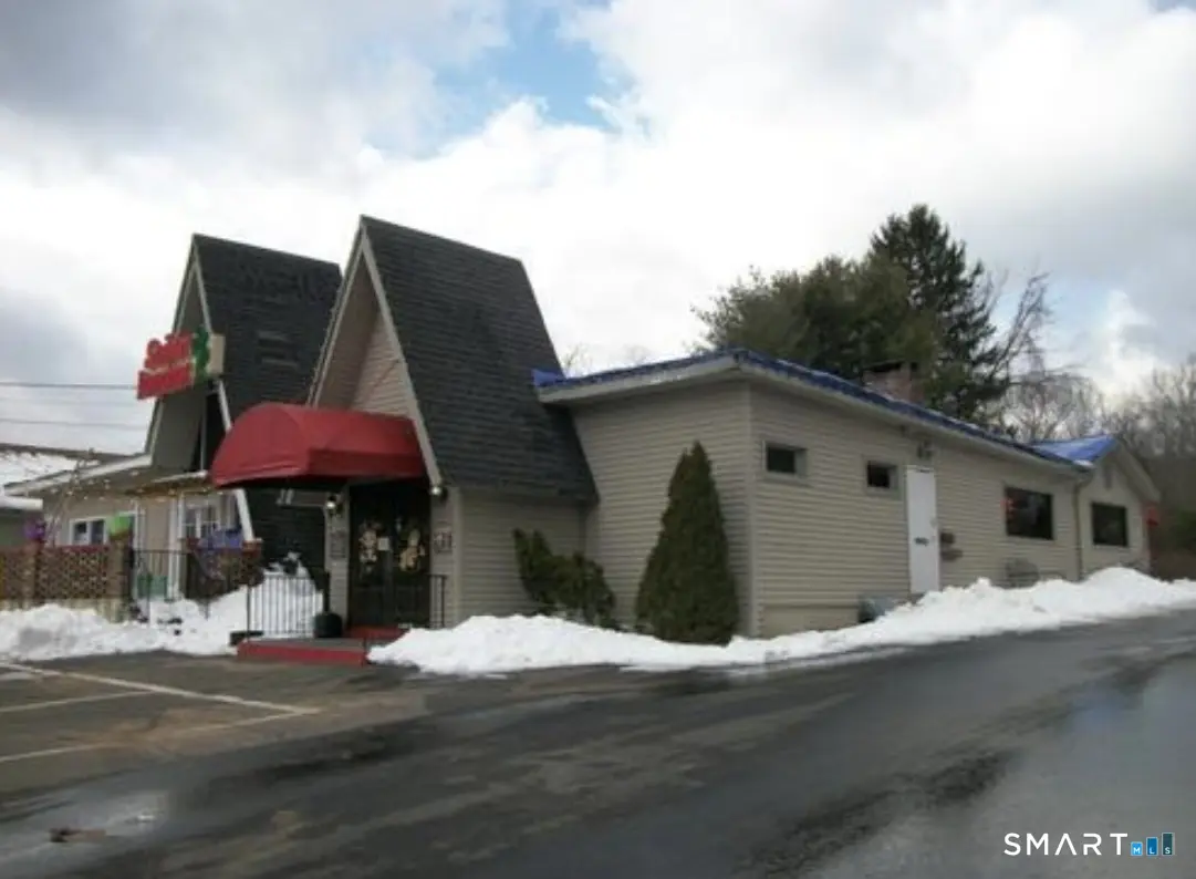 360 Watertown Road, Thomaston