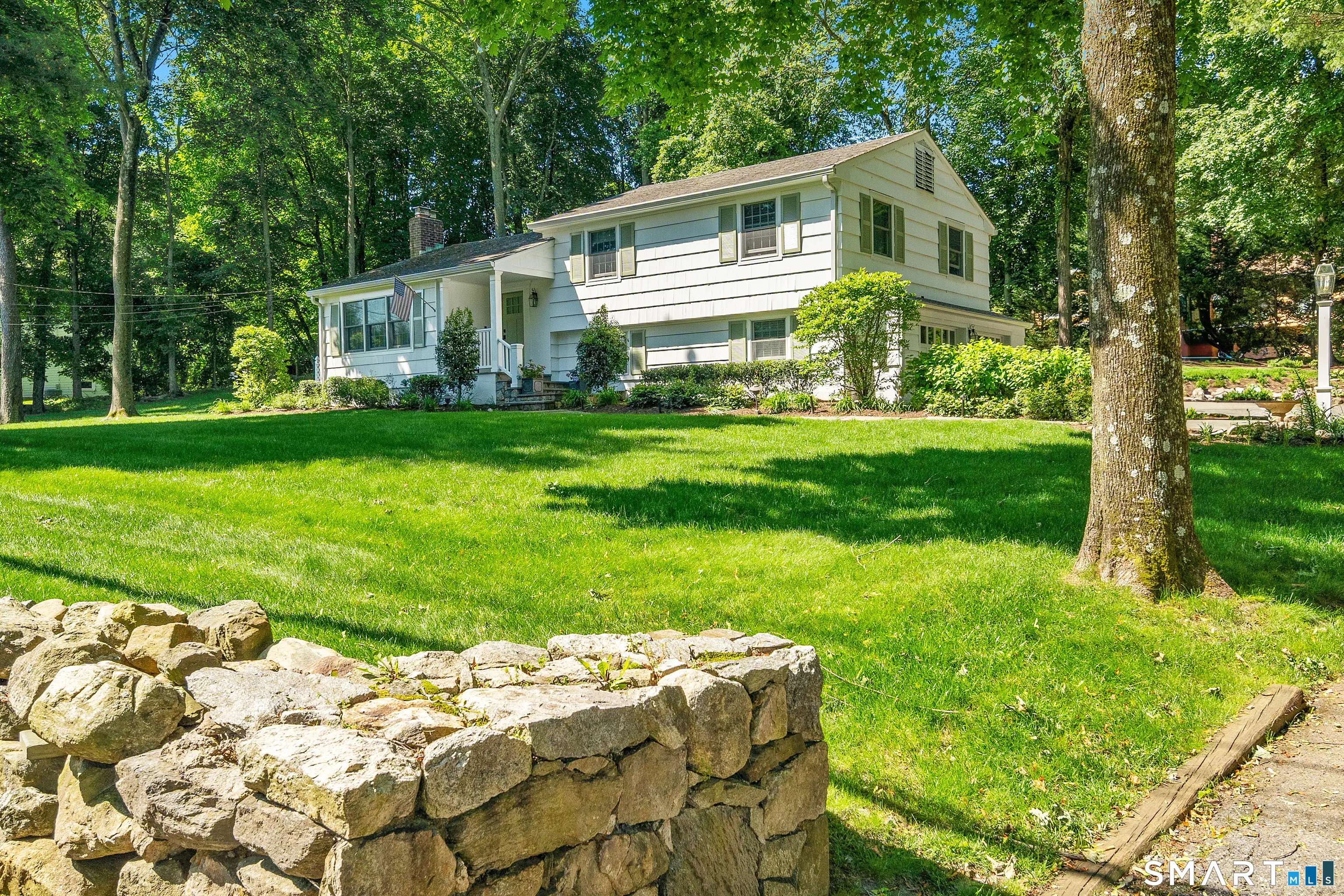 171 Raymond Street, Darien