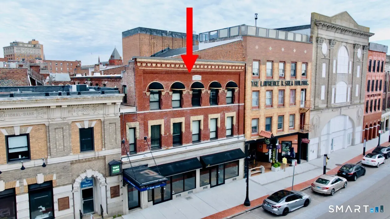 53-55 Bank Street, New London