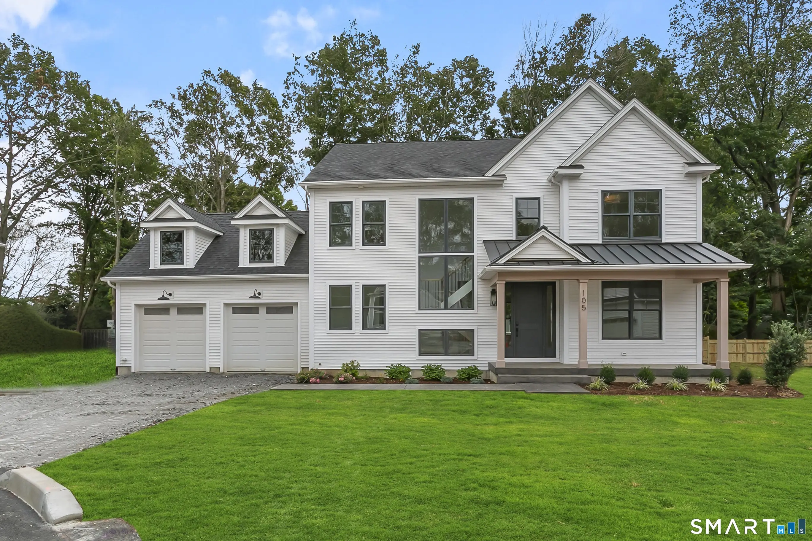 35 Oronoque Hills Road, Stratford