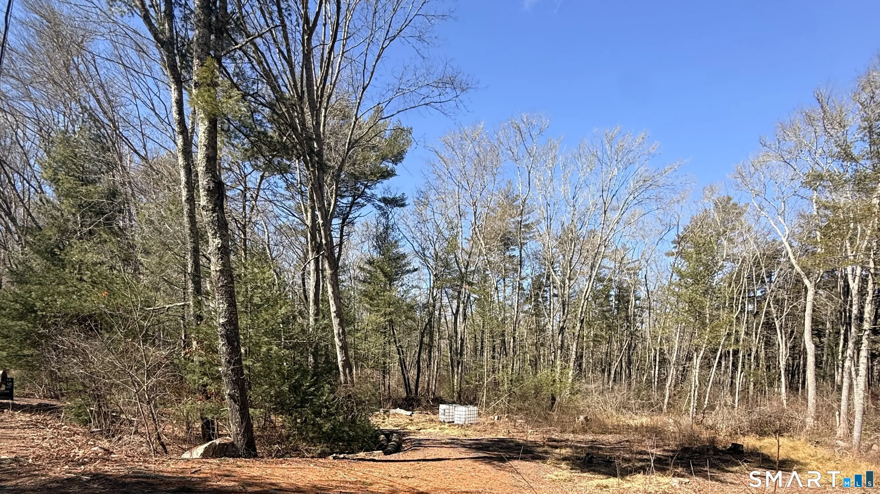 111 Stillman Road, North Stonington