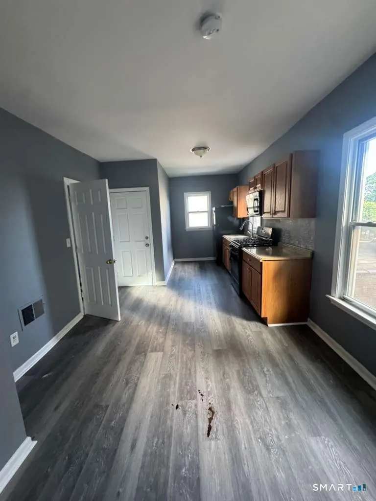 1357 Fairfield Avenue, Bridgeport