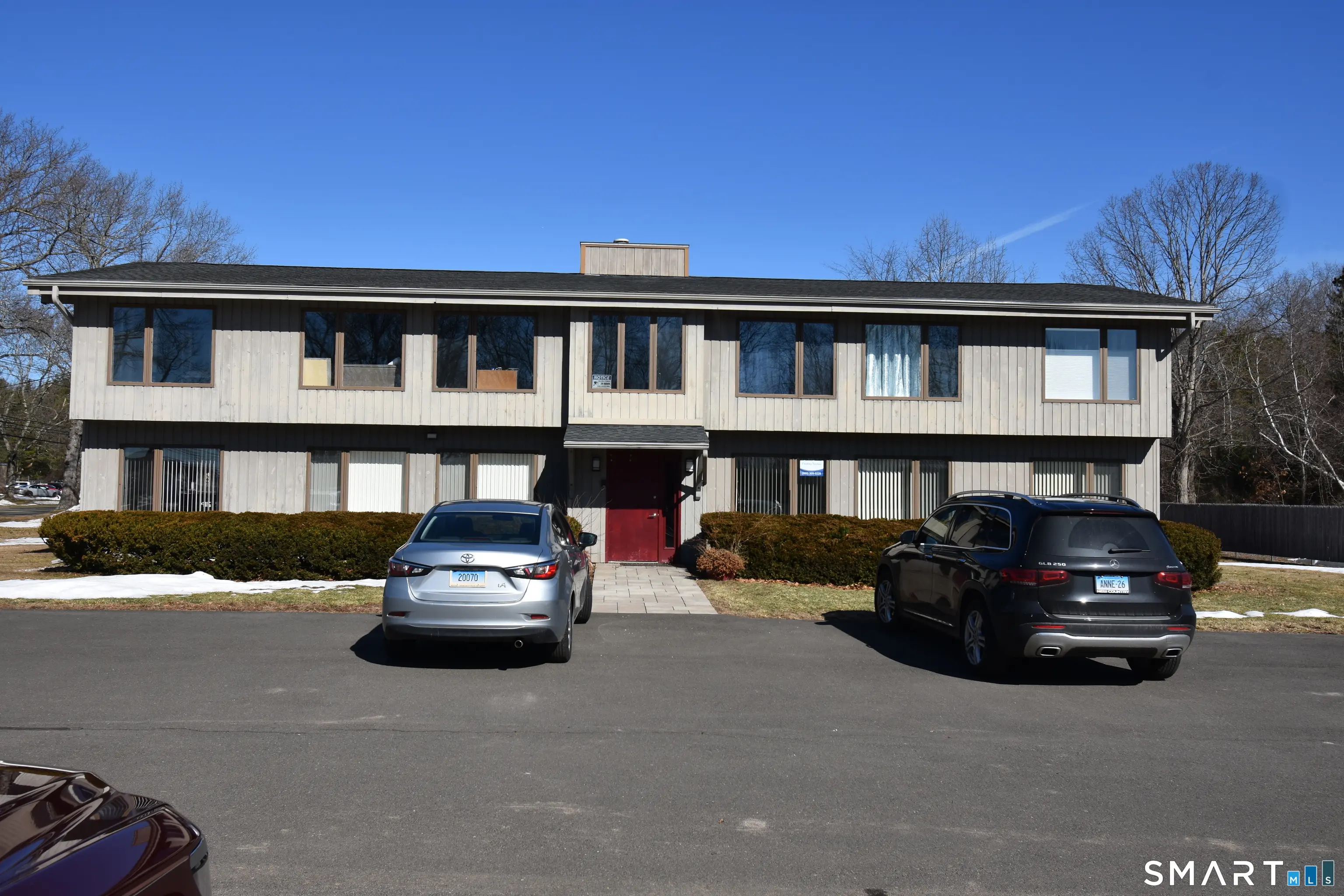 1533 New Britain Avenue, Farmington