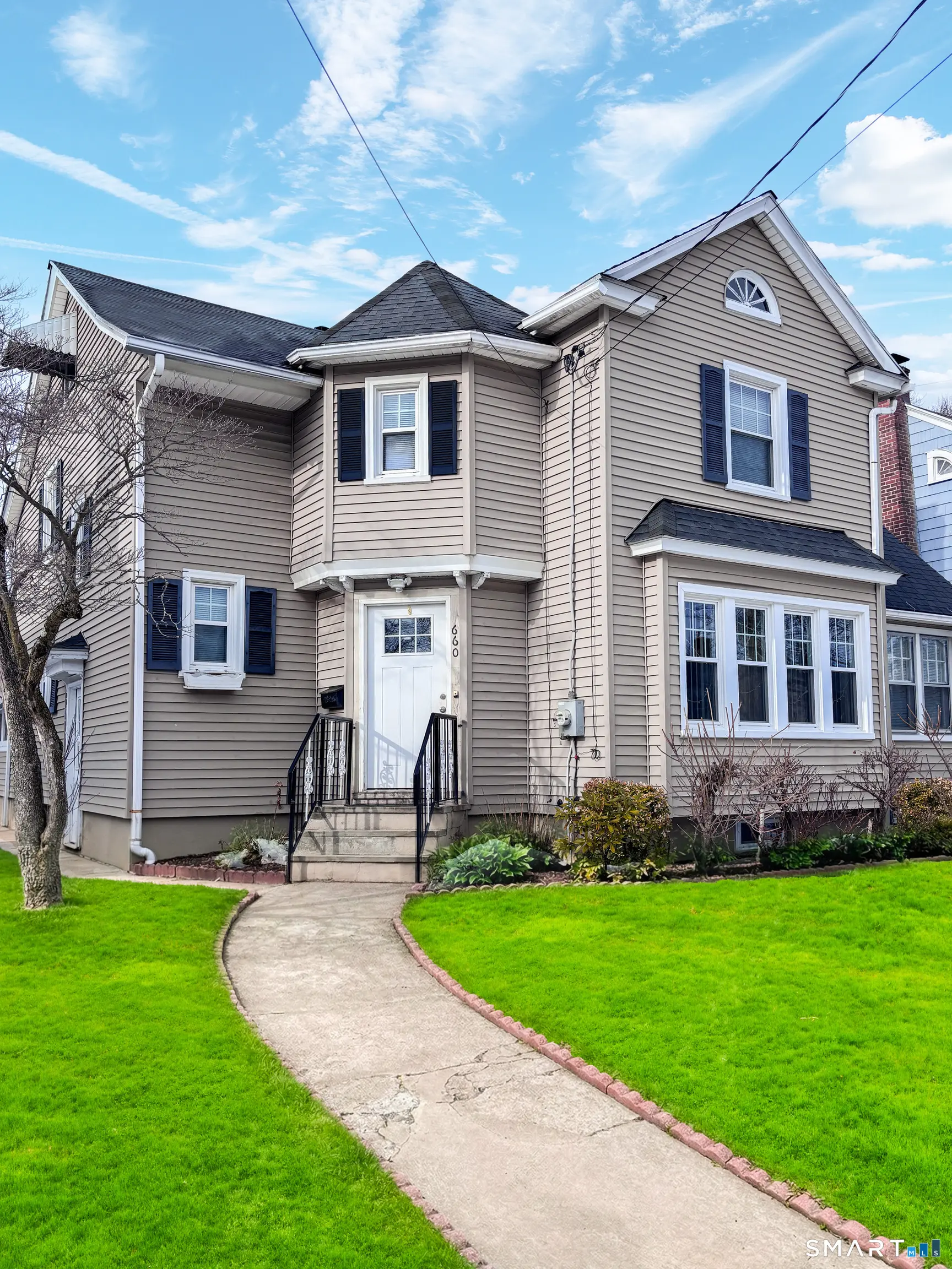 660 West Jackson Avenue, Bridgeport