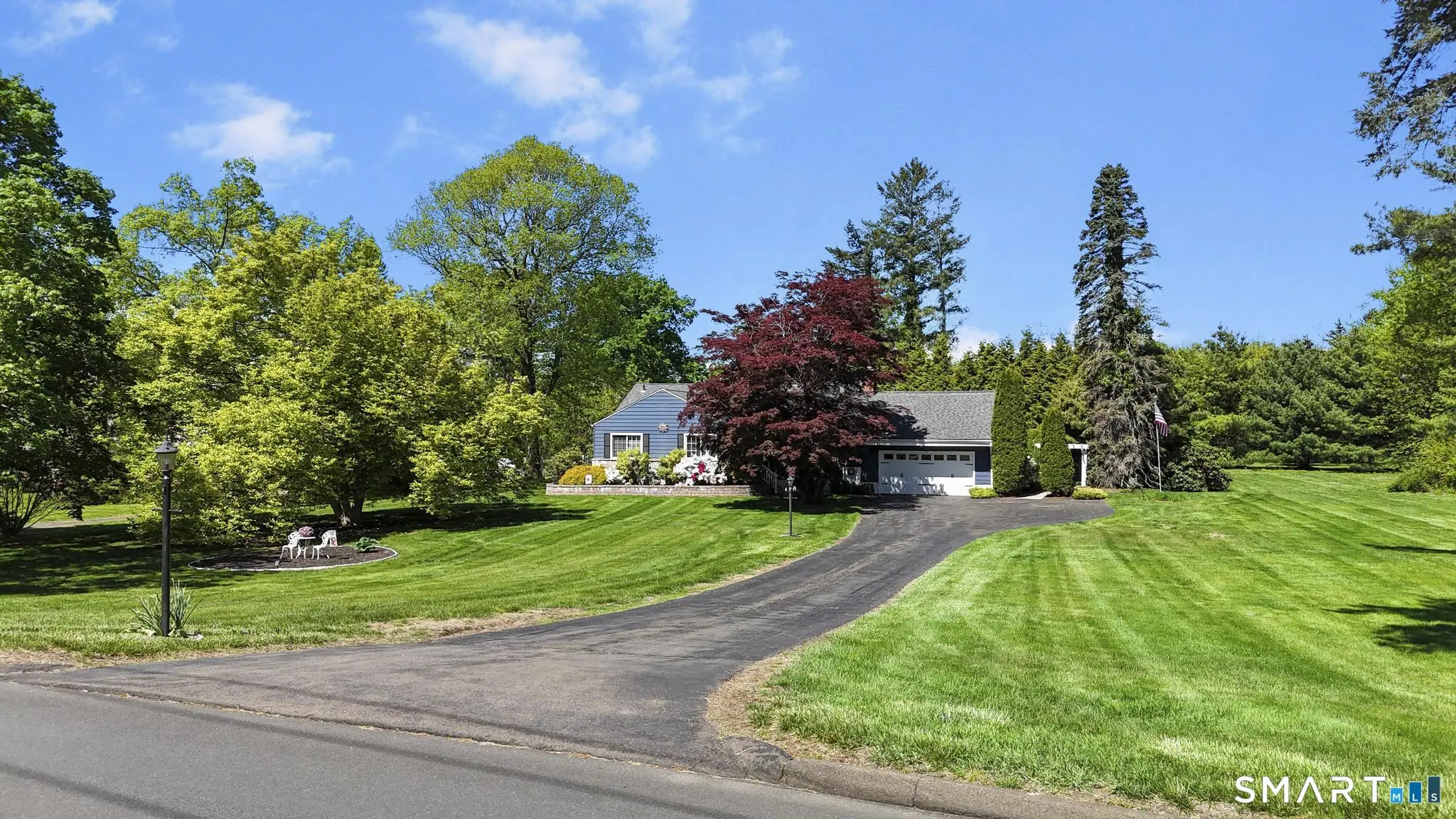 47 Featherbed Lane, Branford