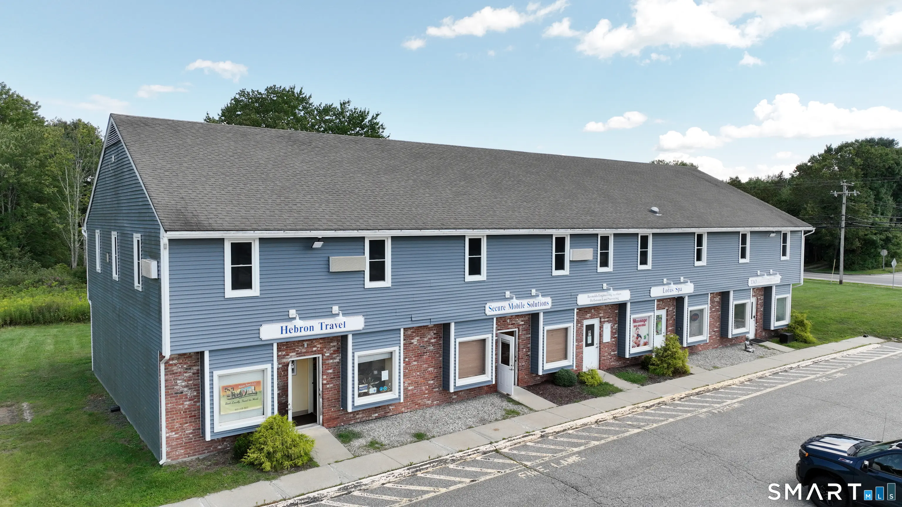 61 Main Street F, Hebron