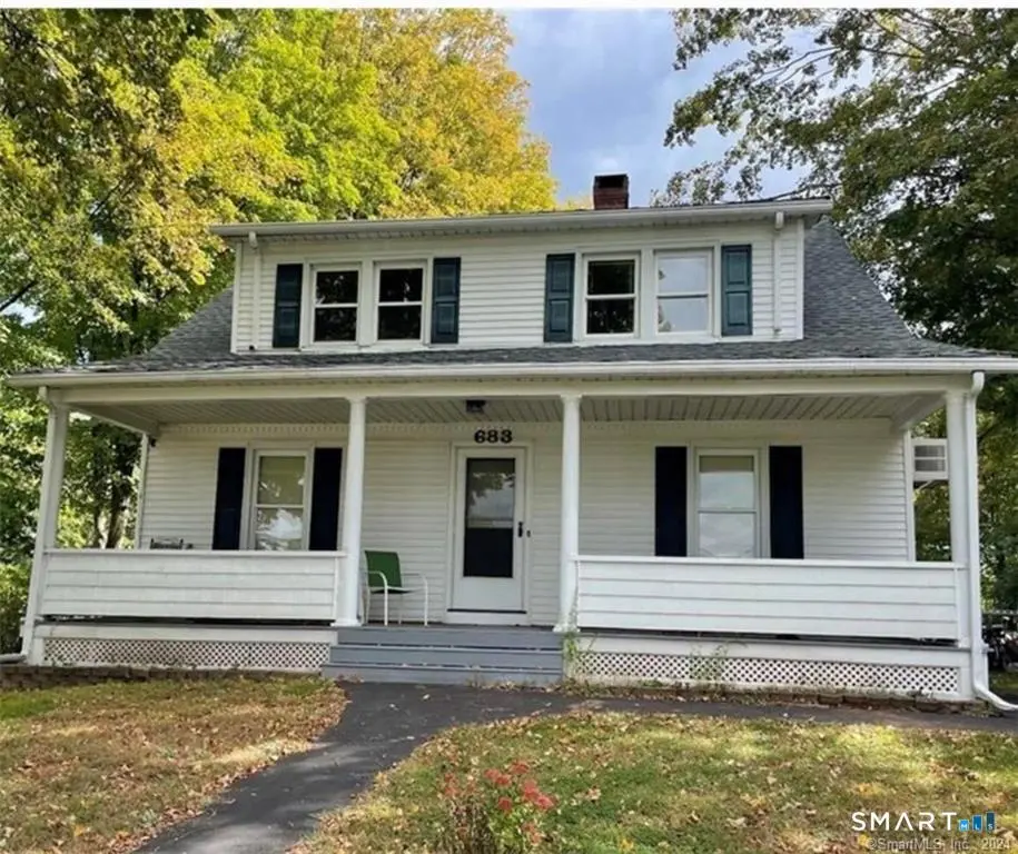 683 Worthington Ridge, Berlin