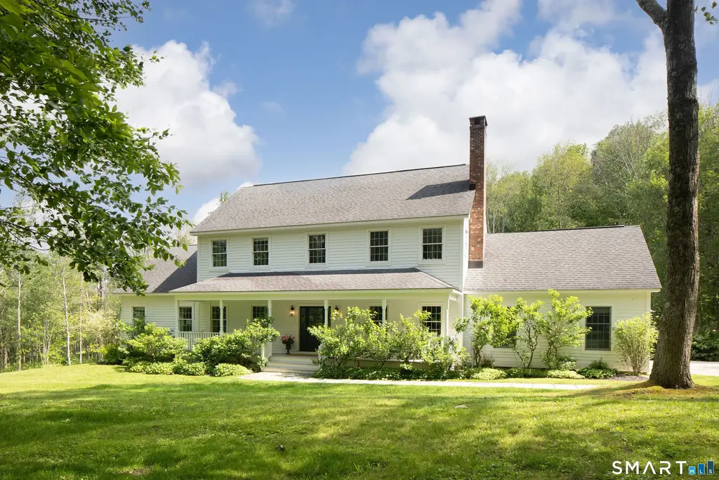 200 Sharon Mountain Road, Sharon