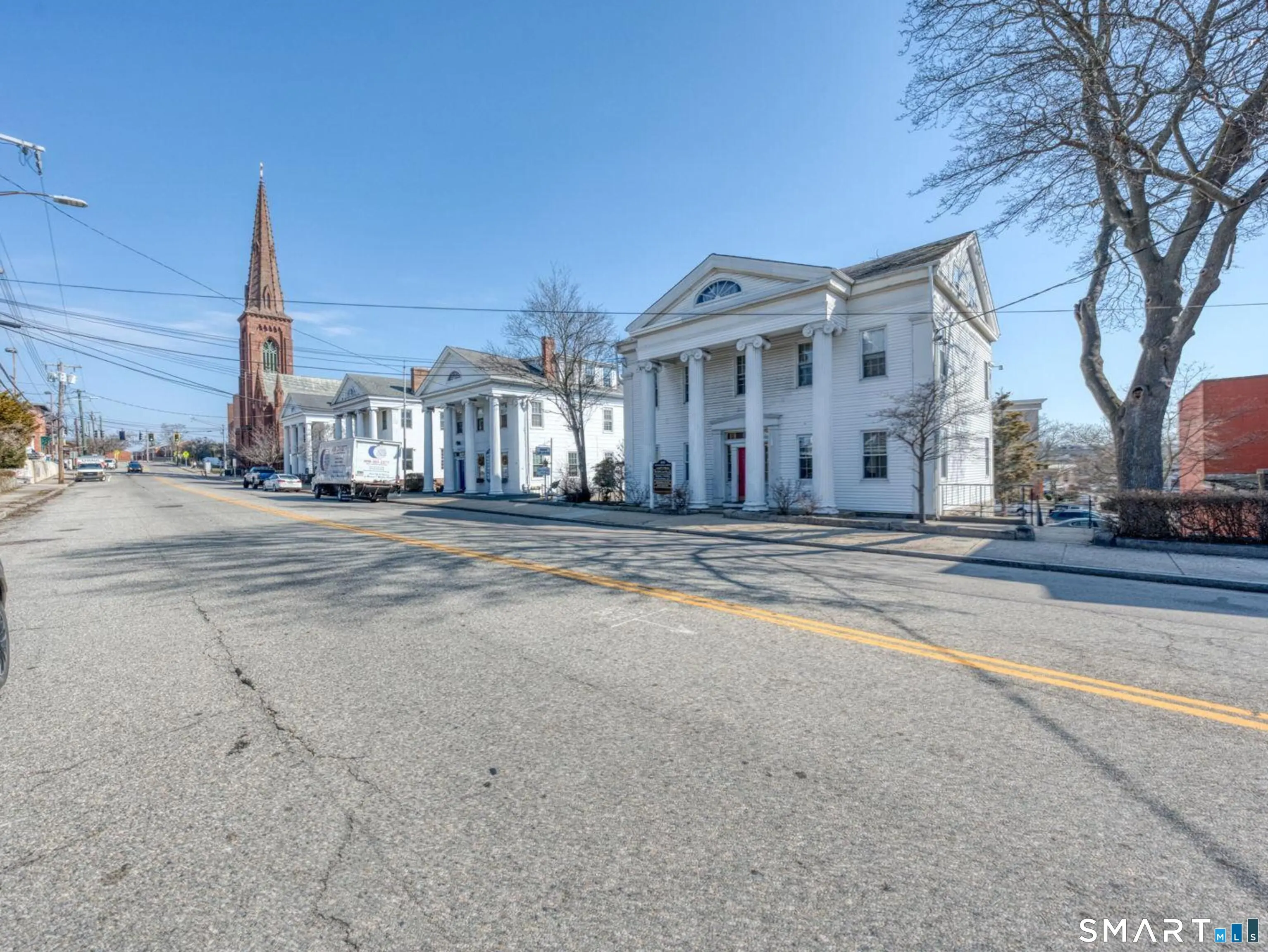 105 Huntington Street, New London