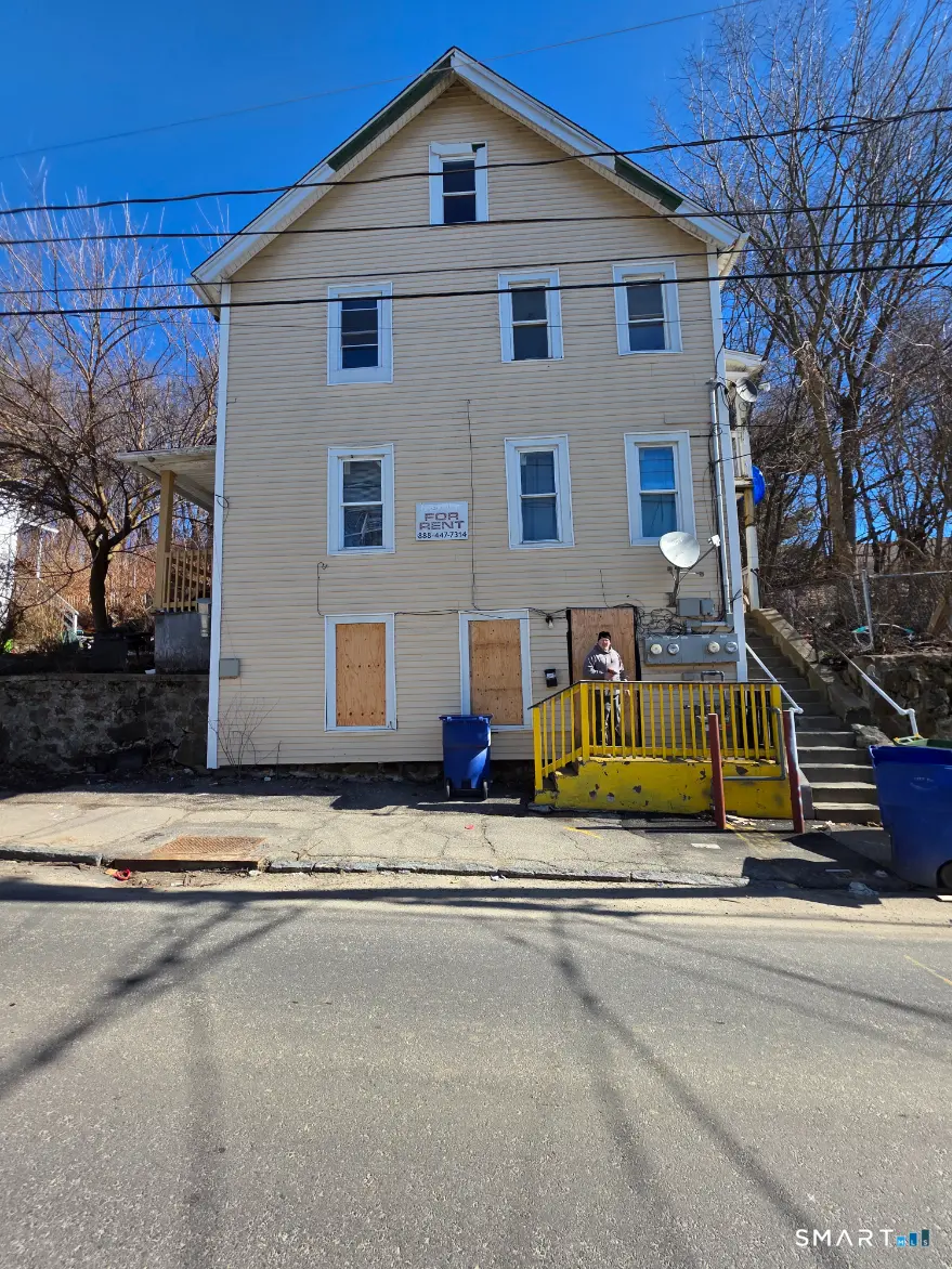 230 Bishop Street, Waterbury