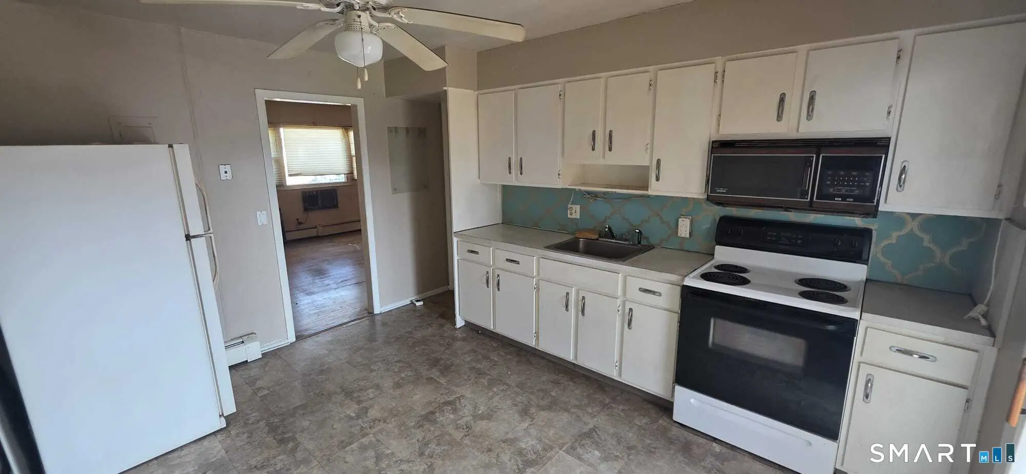 239 Cherry Hill Drive 1a, Bridgeport