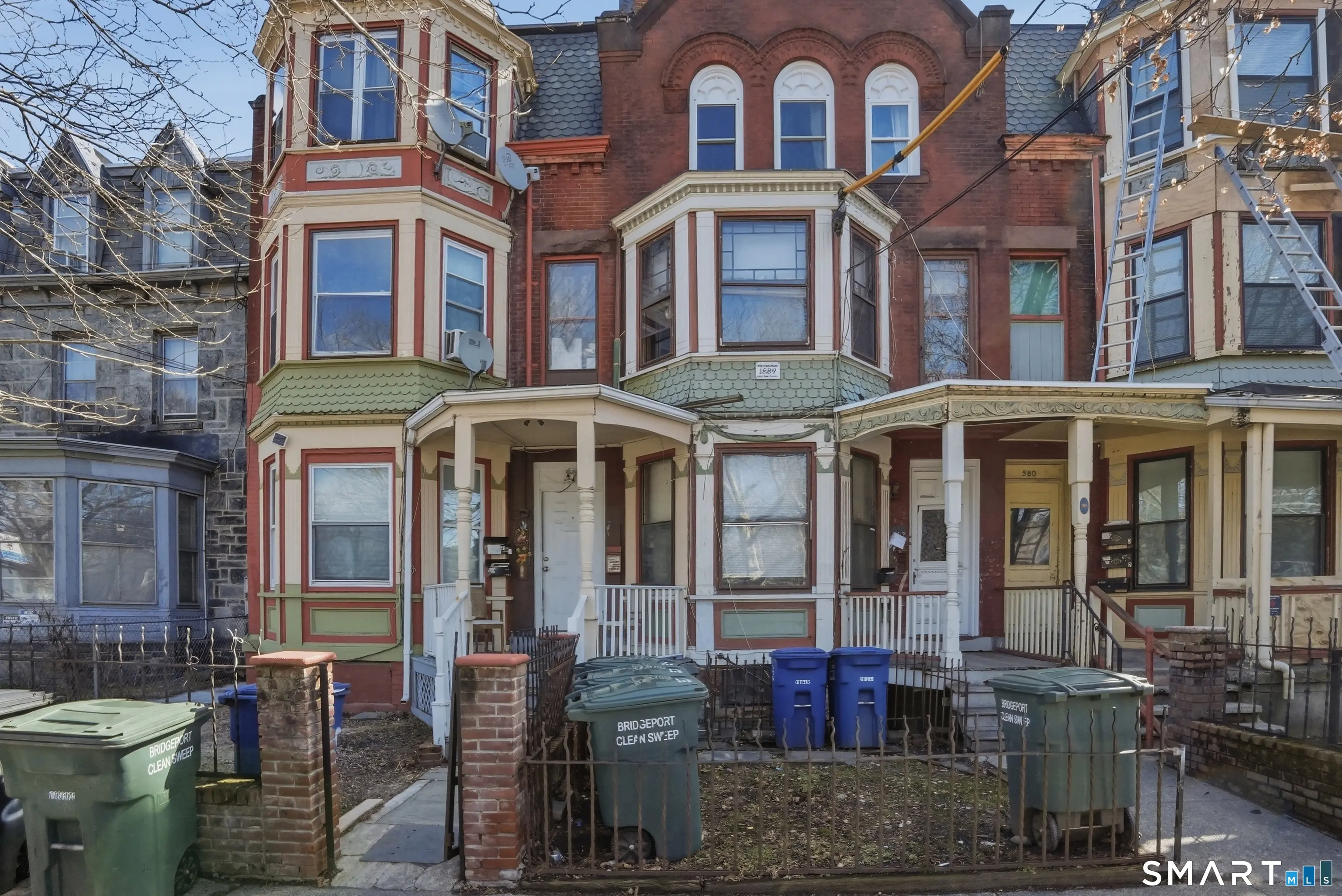 584 Kossuth Street, Bridgeport