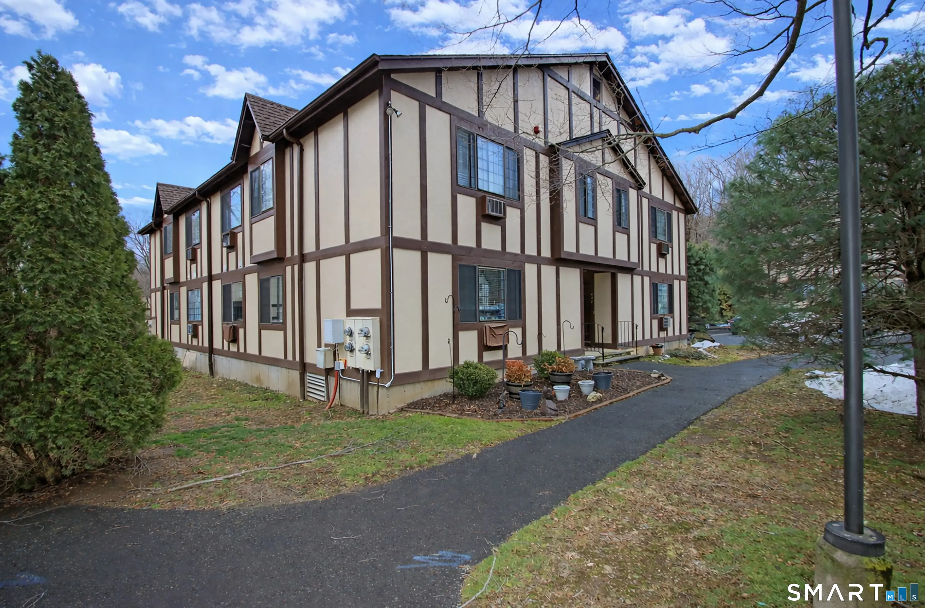 448 Swanson Crescent 448, Milford