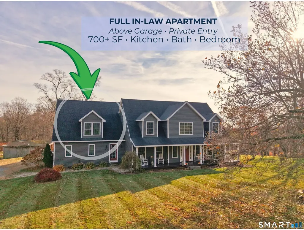 195 Hinman Road, Watertown