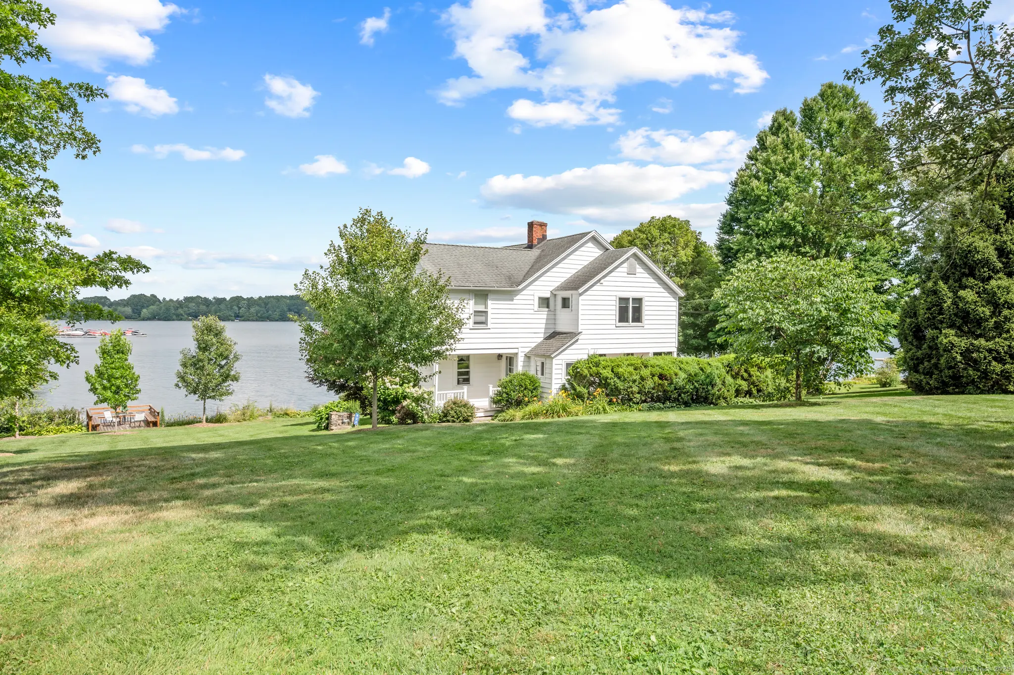 424 Bantam Lake Road, Morris