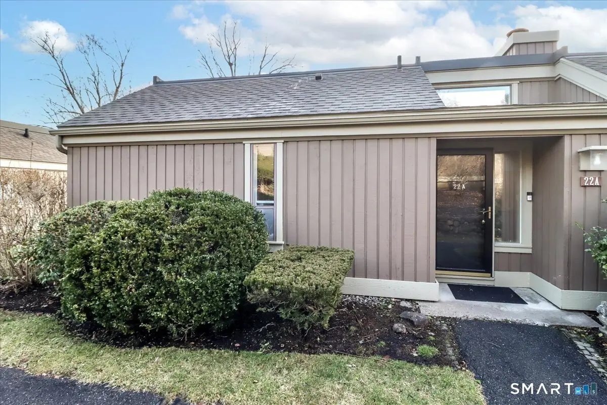 22 Heritage Circle A, Southbury