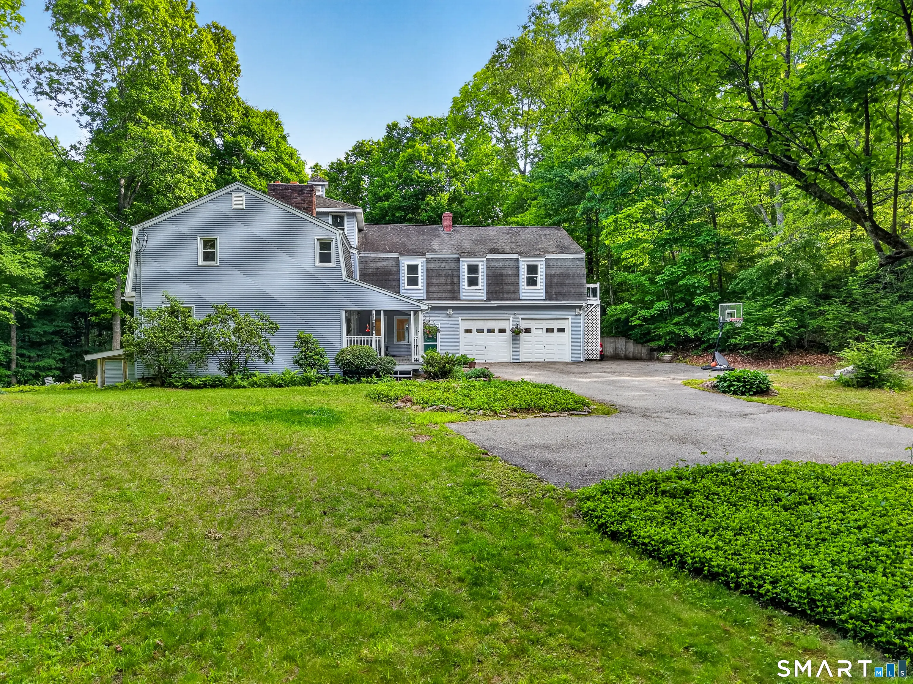 198 Grassy Hill Road, East Lyme
