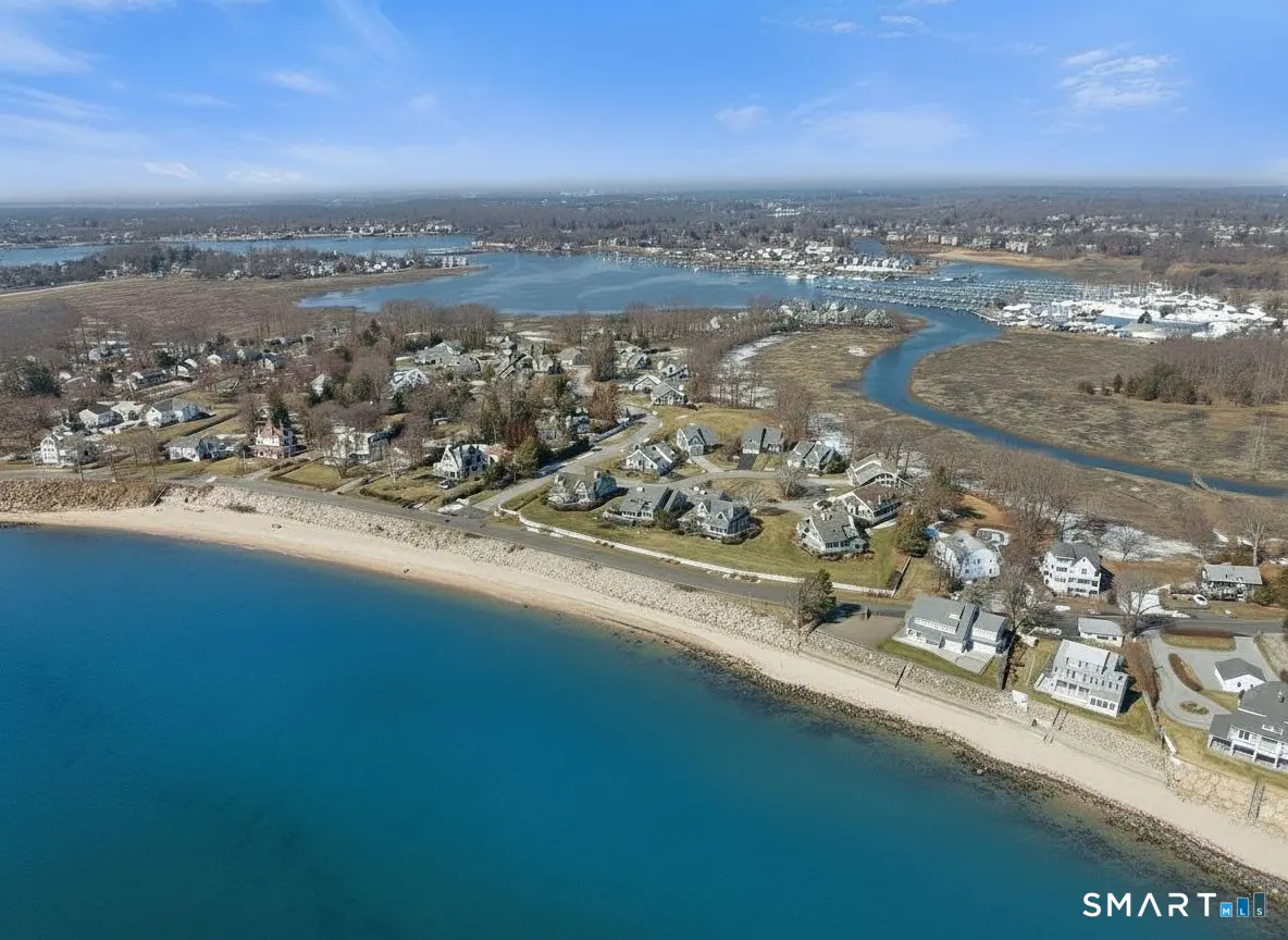 15 Linden Shores 15, Branford