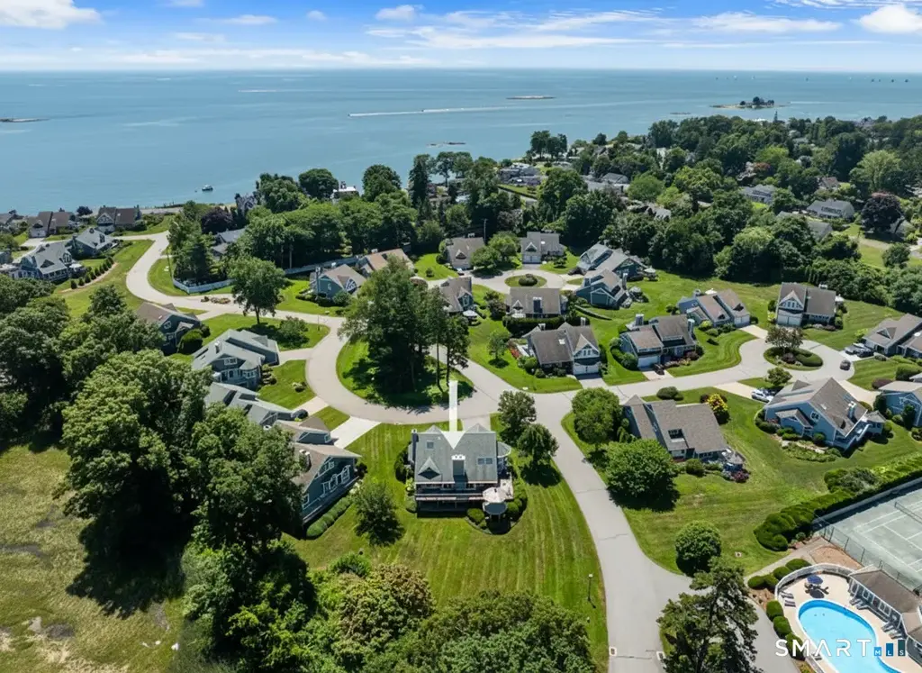 15 Linden Shores 15, Branford