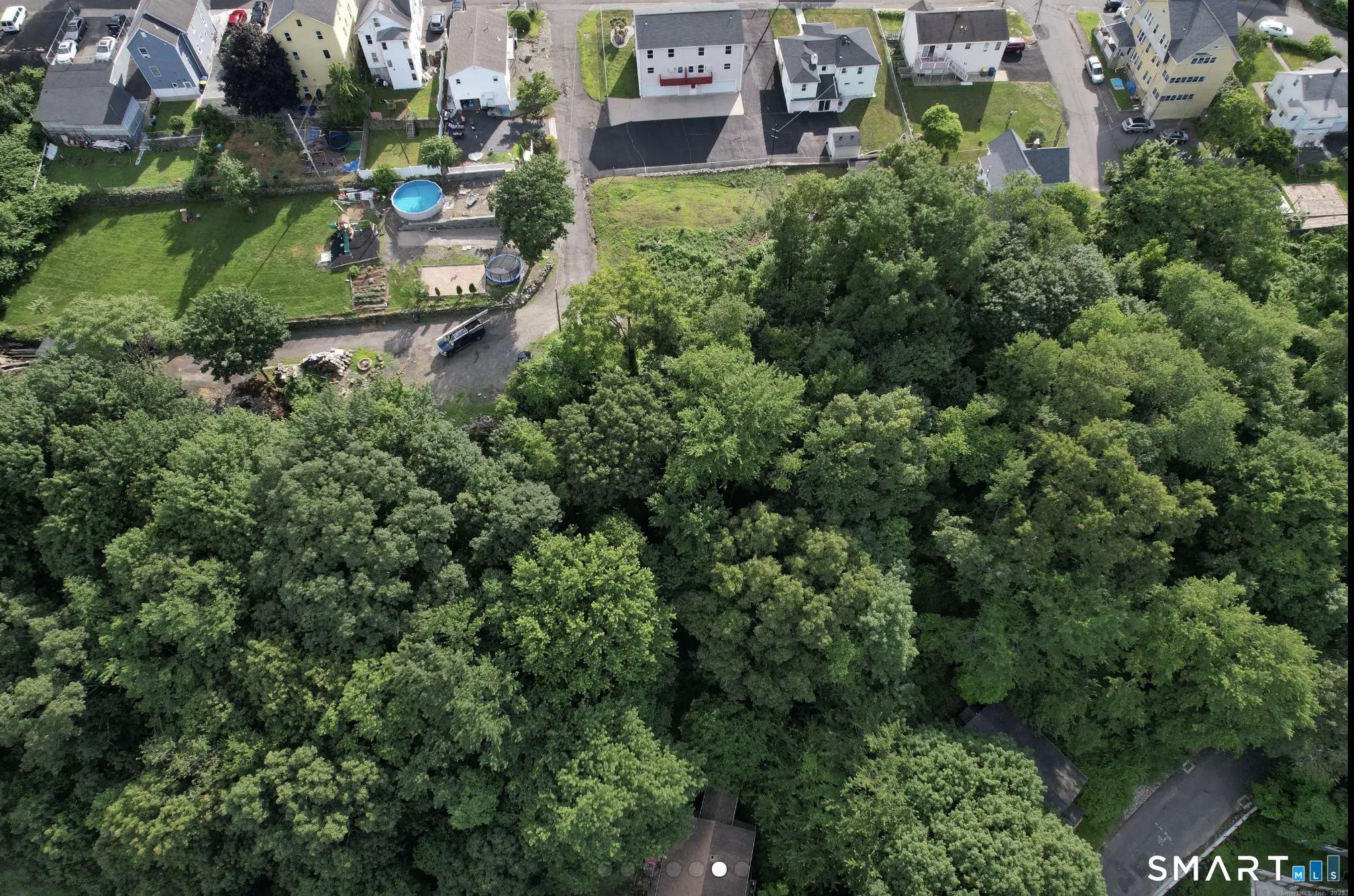 Hawthorne Avenue, Waterbury