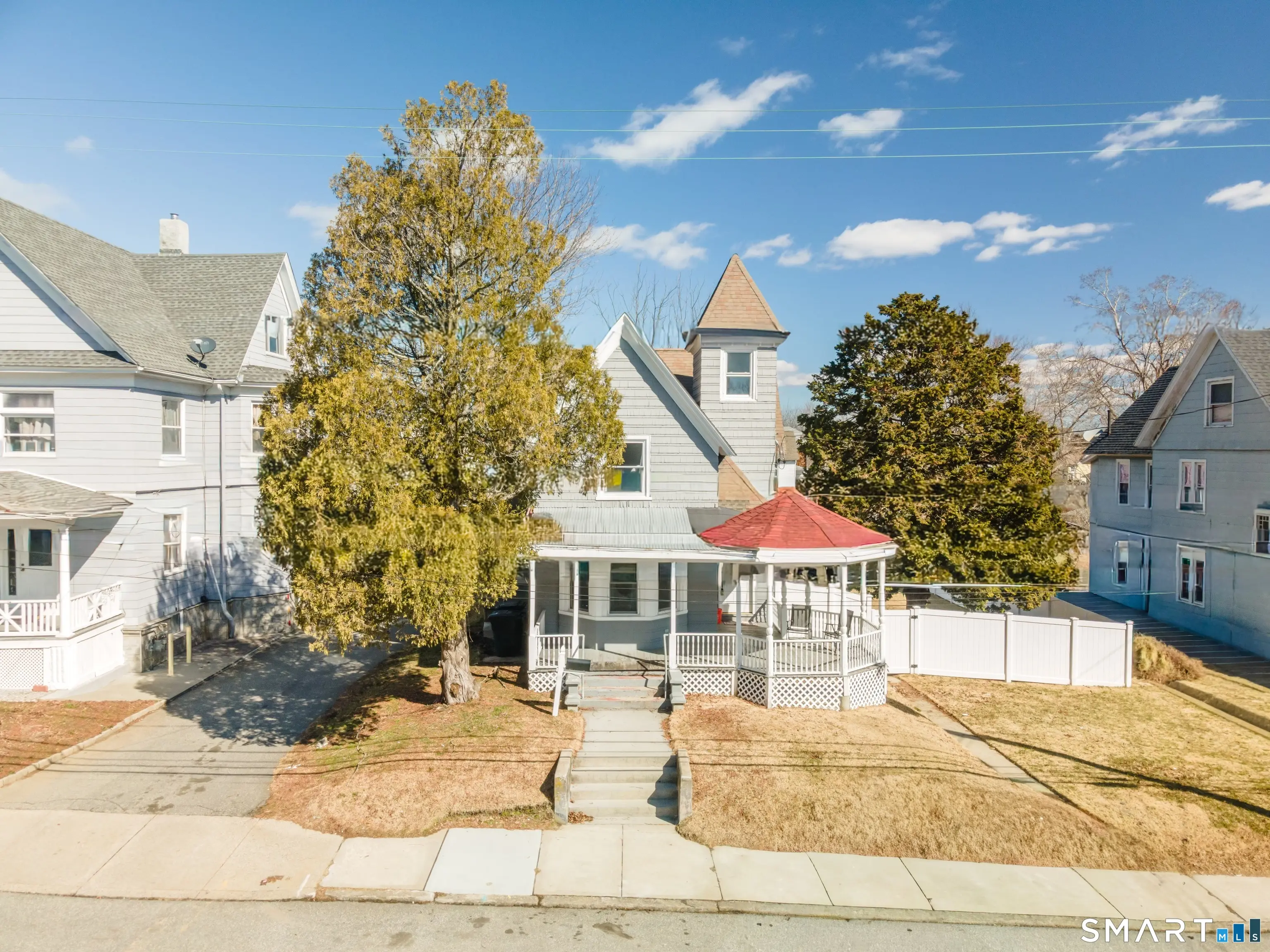 163 Willetts Avenue, New London