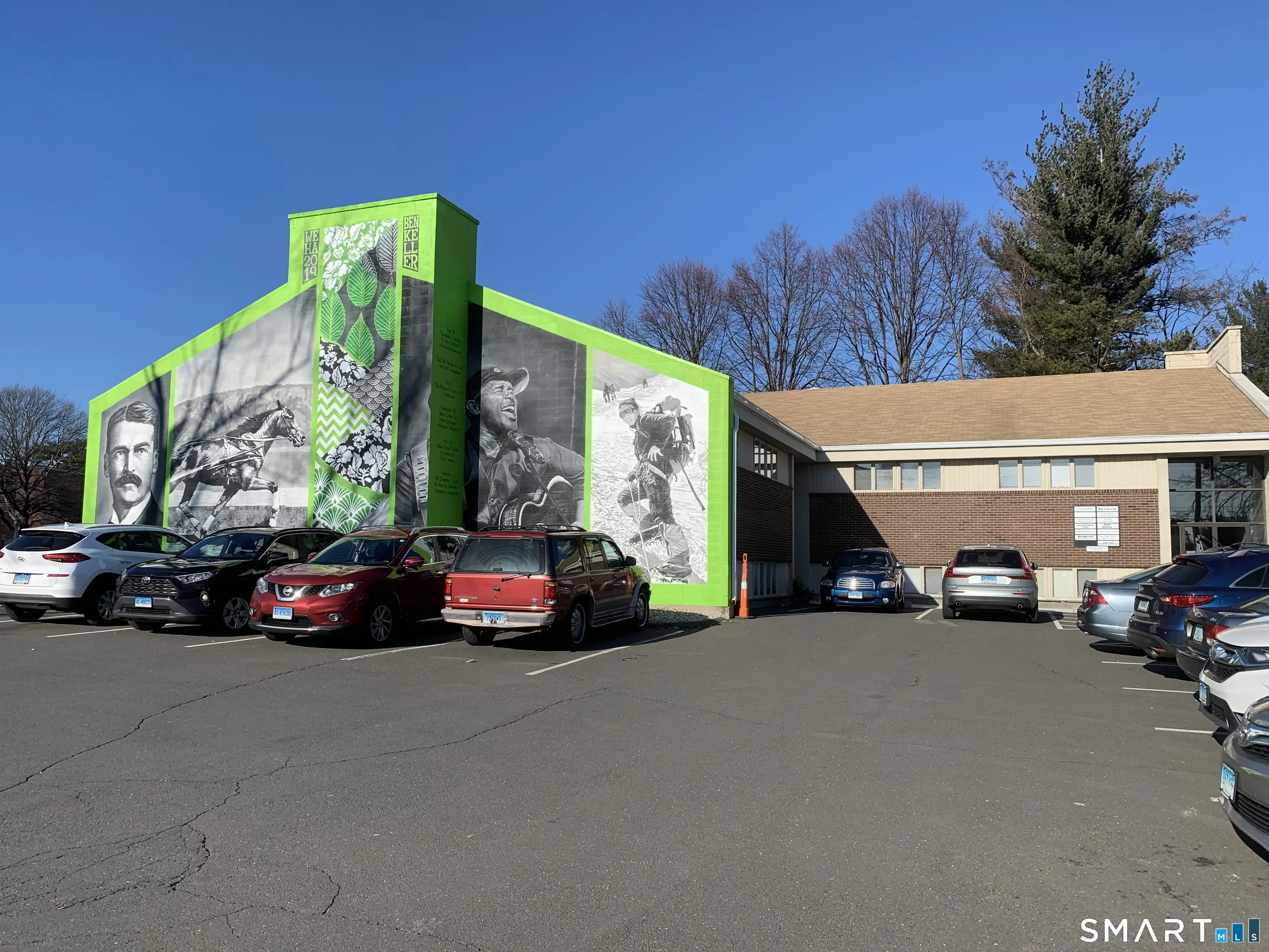 1100 New Britain Avenue 106, West Hartford