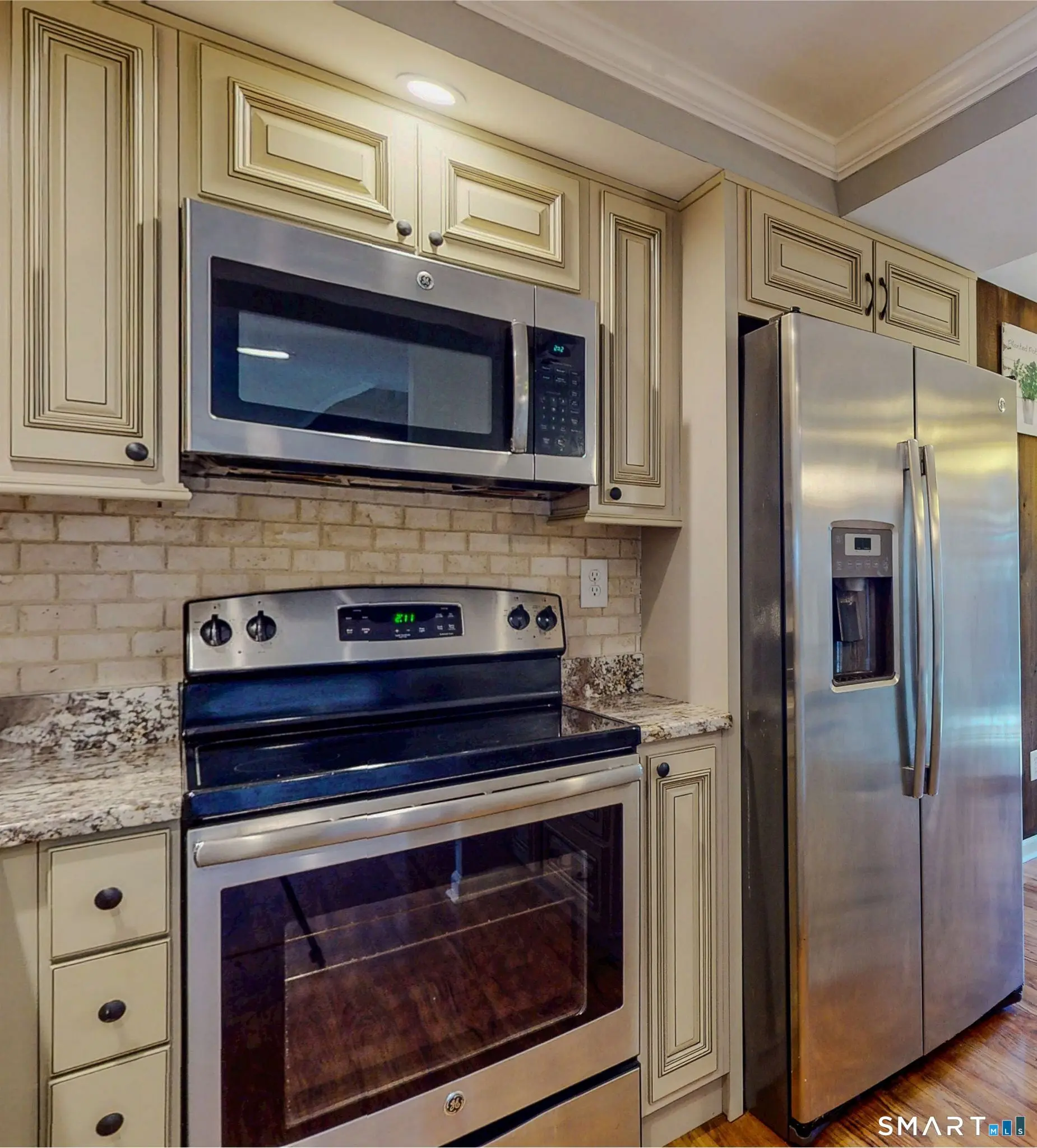 54 Clubhouse Drive 54, Woodbury