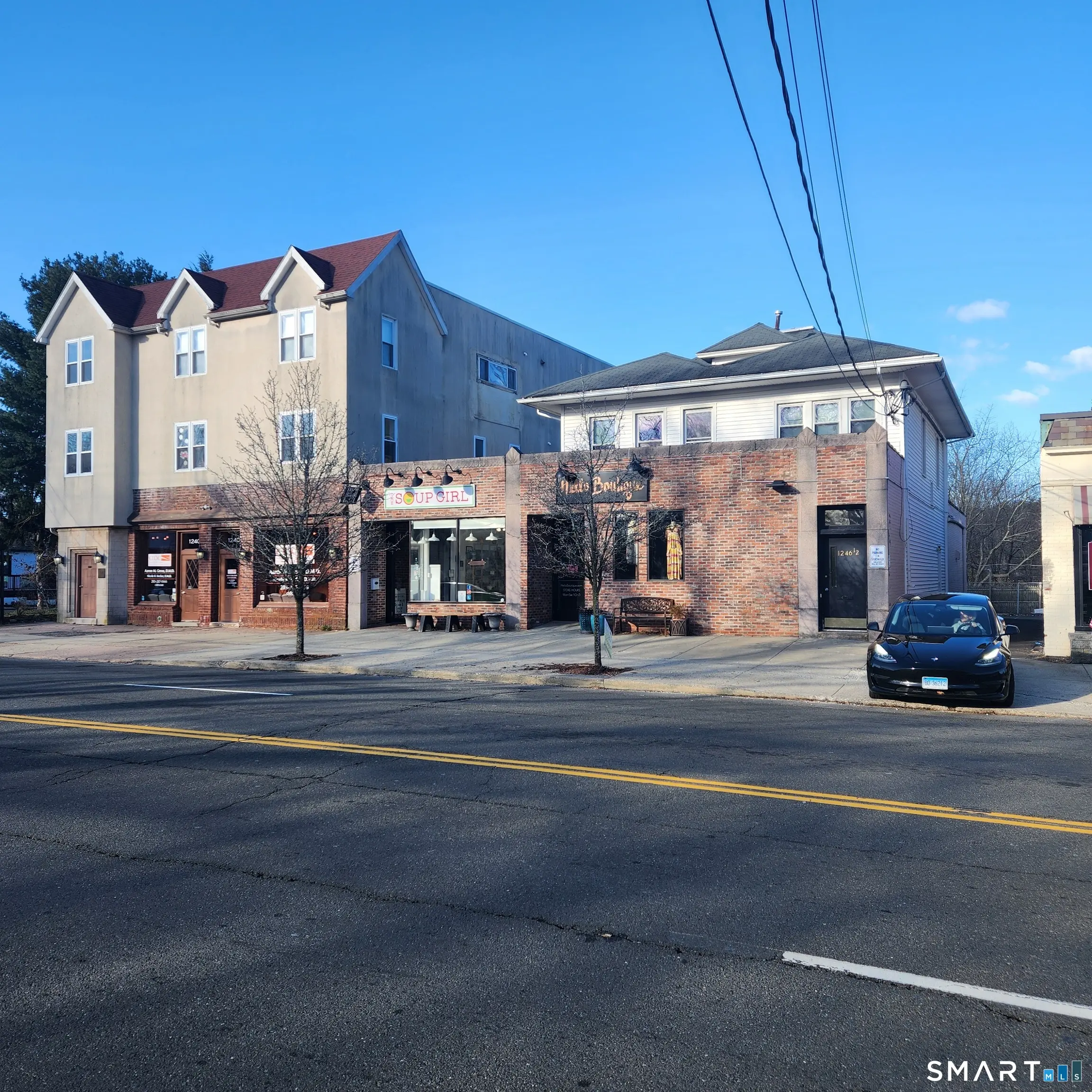 1242 Whitney Avenue, Hamden