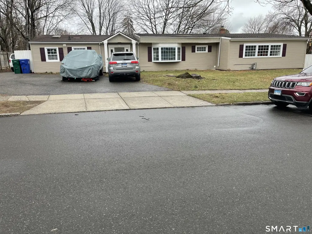 430 Albert Avenue, Stratford