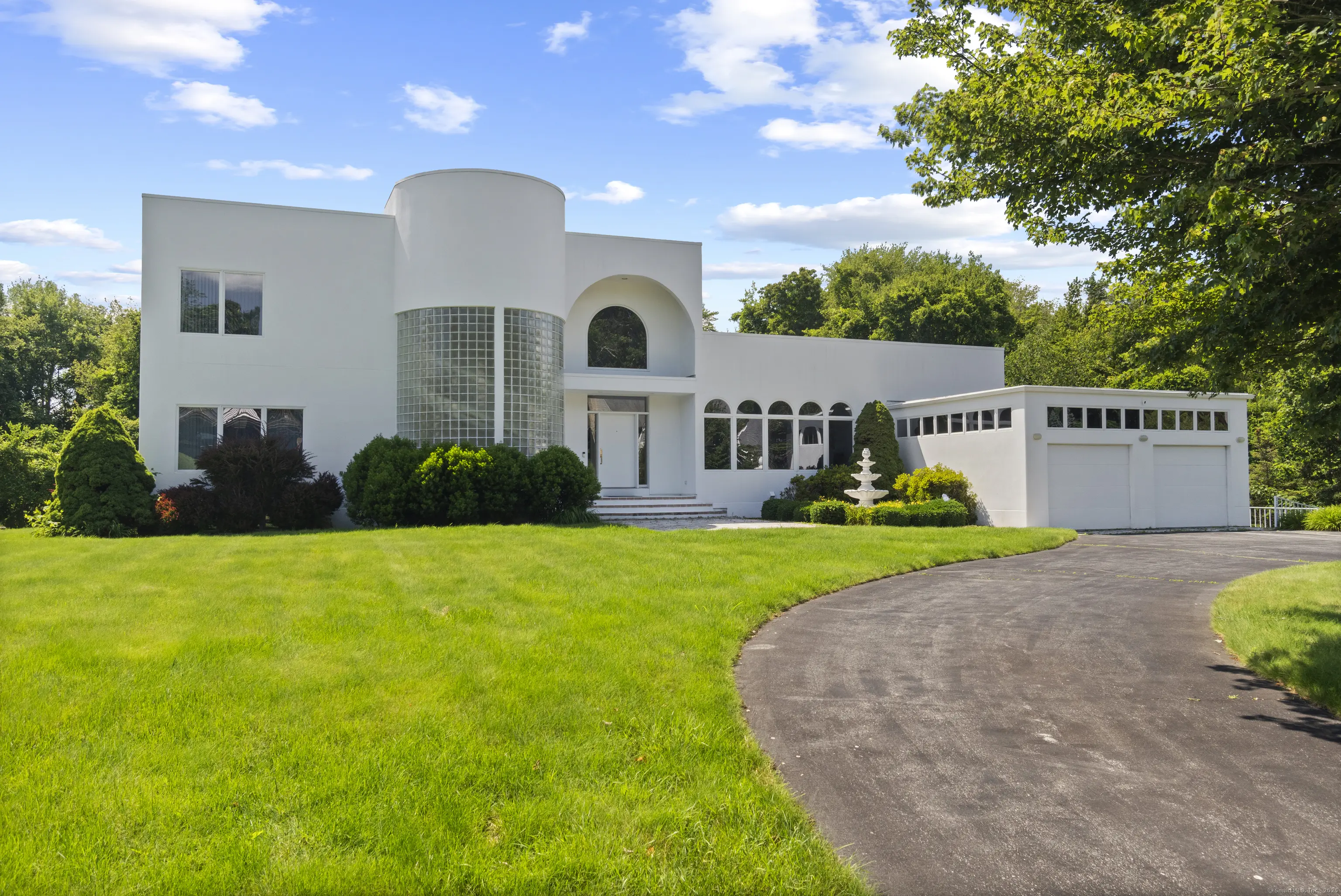 45 Brookview Court, Groton