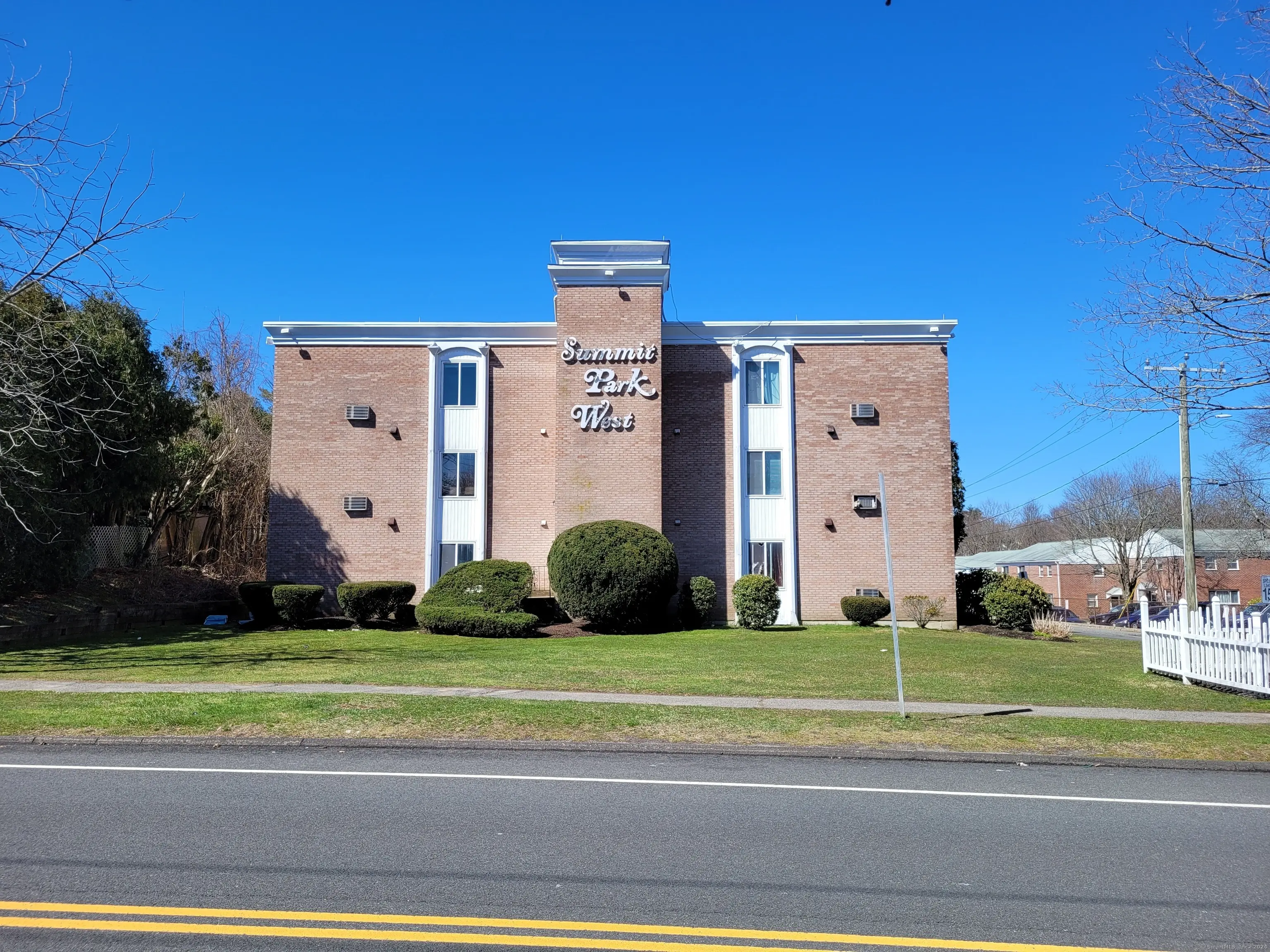73 Park Avenue 311, Danbury