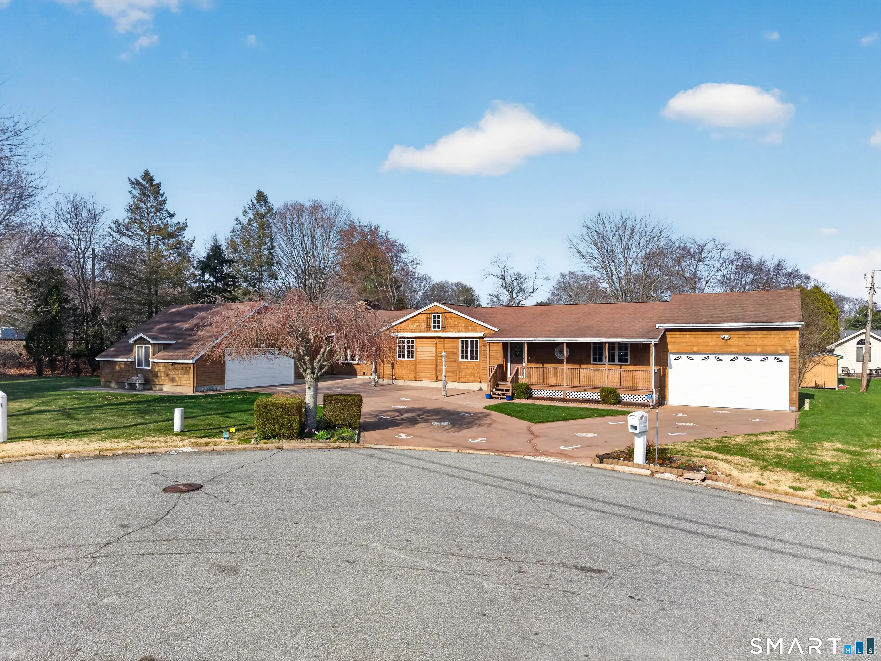 21 Gun Shot Road, Waterford