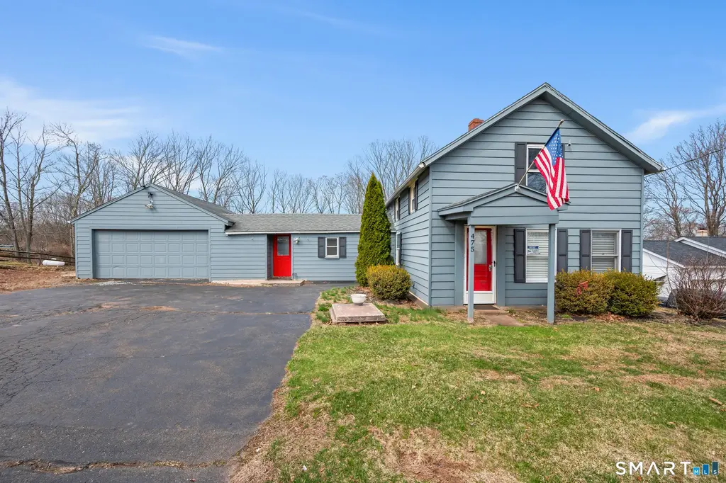 475 Ballfall Road, Middletown