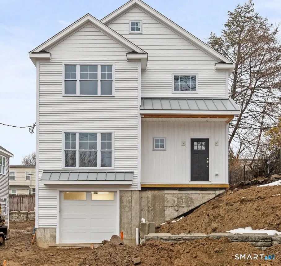 108 New England Avenue, Fairfield