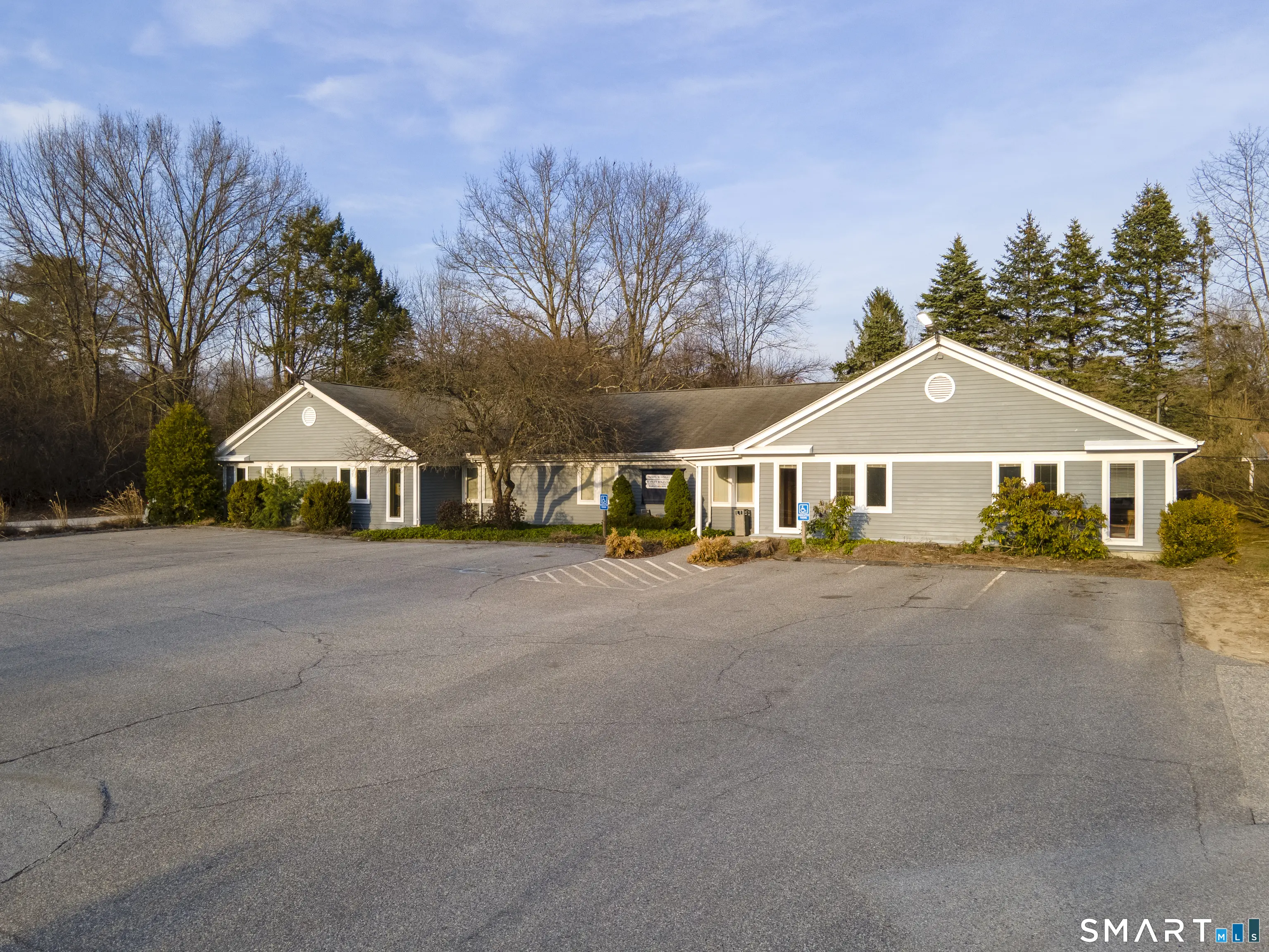 7 Kennedy Drive, Putnam