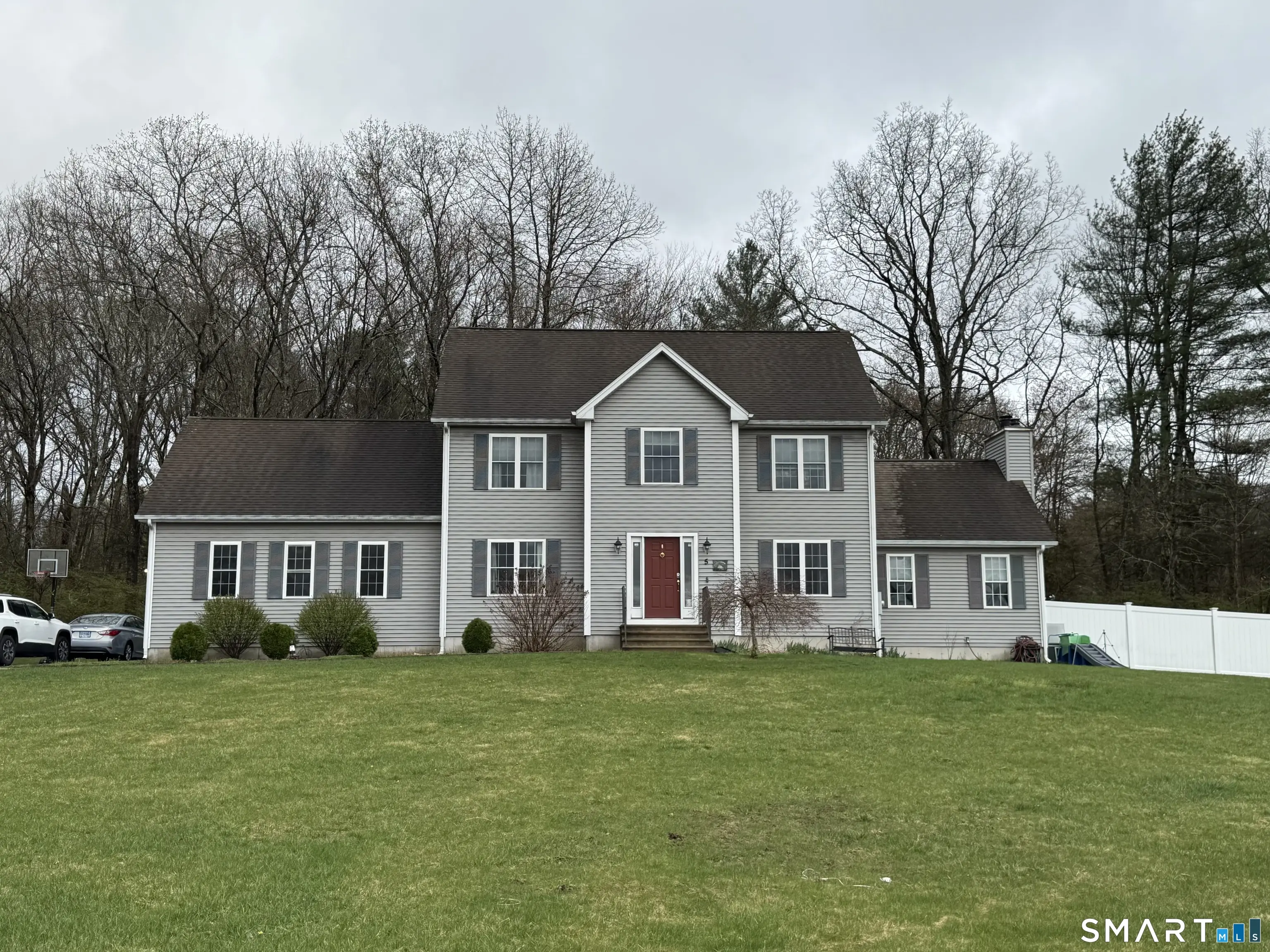 5 Laura Jane Lane, Griswold