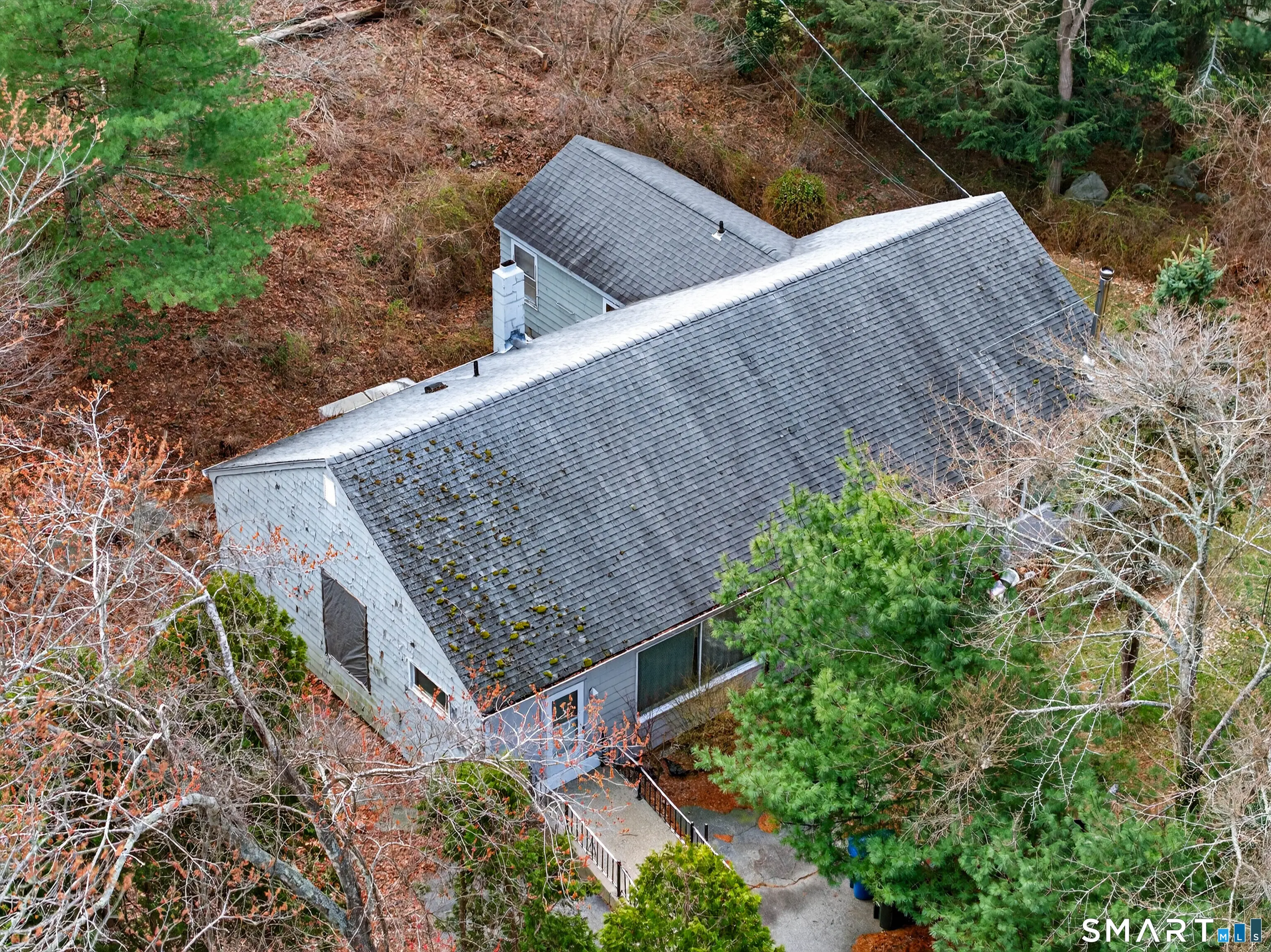 2695 Gold Star Highway, Groton