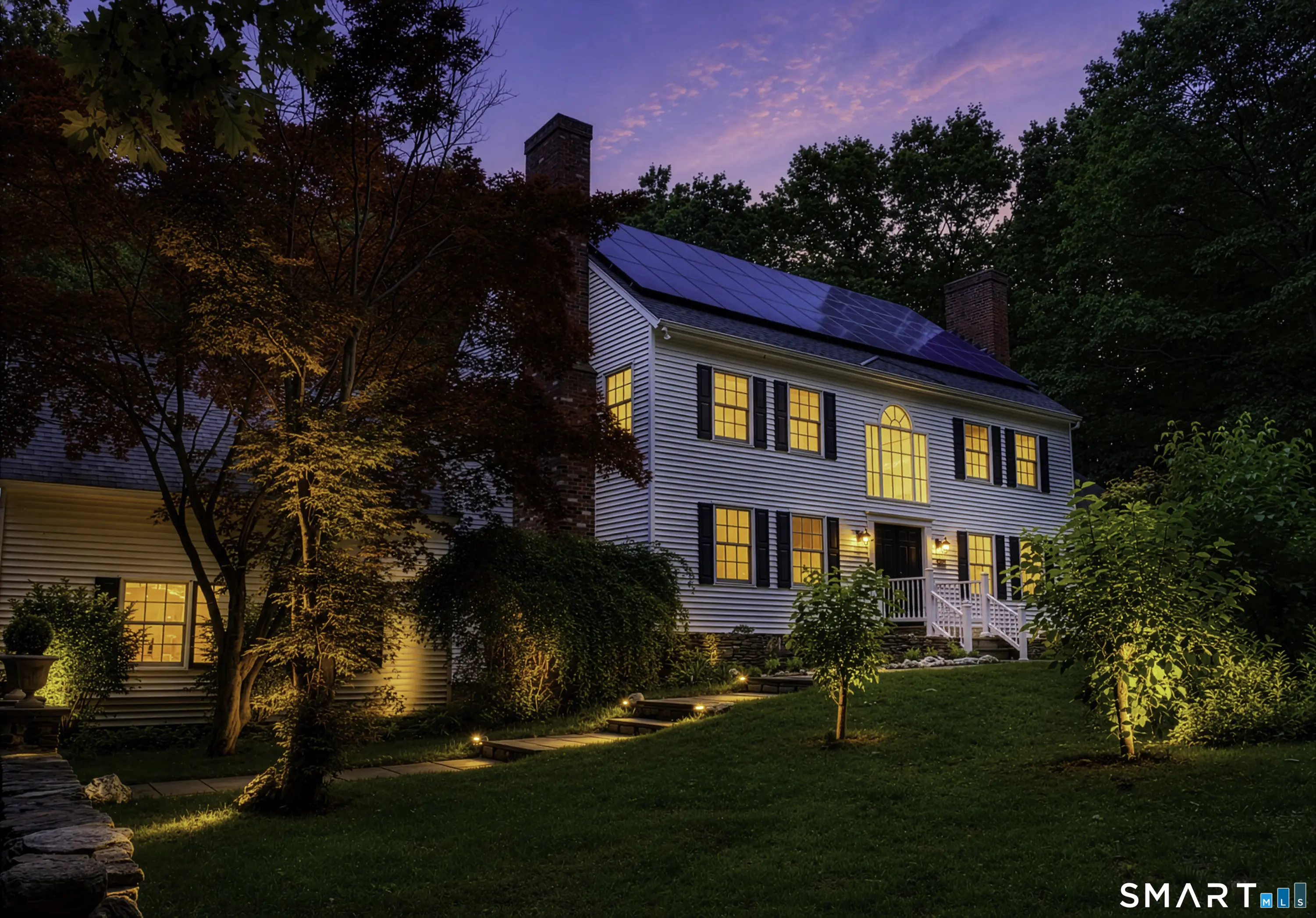 24 Hickory Lane, Roxbury