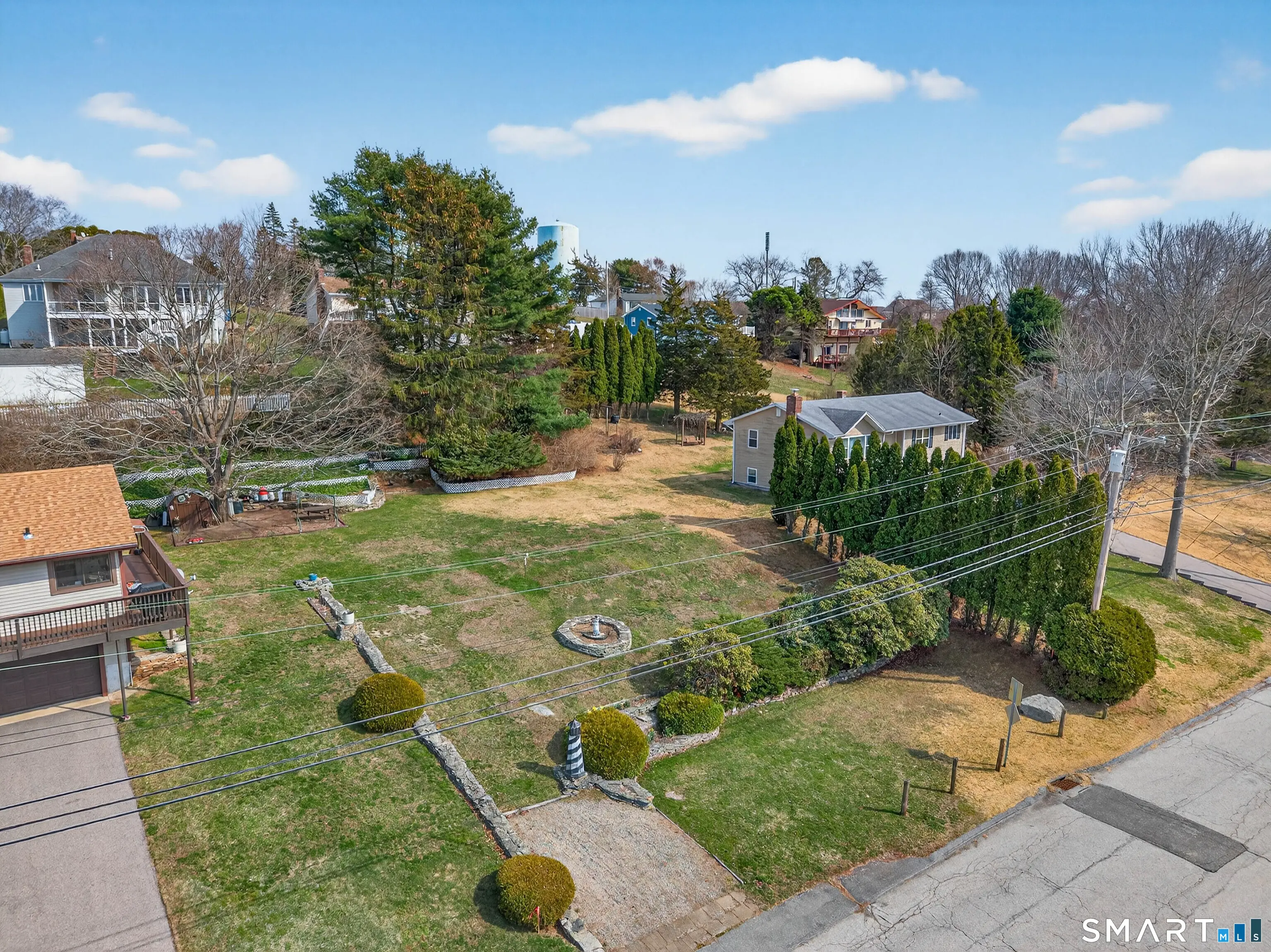 322 Virgo Drive, Groton