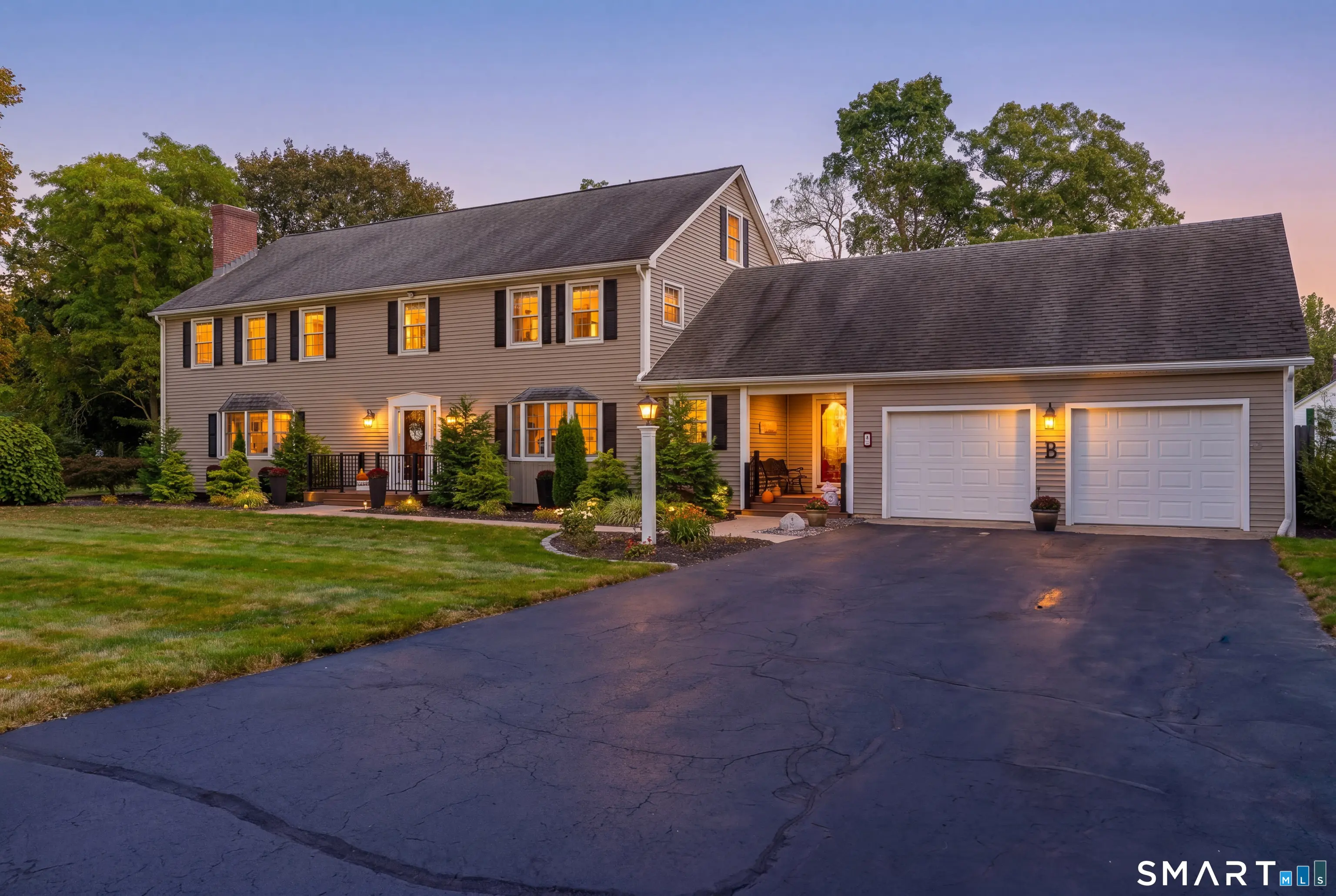 1 Maple Lane, Thompson