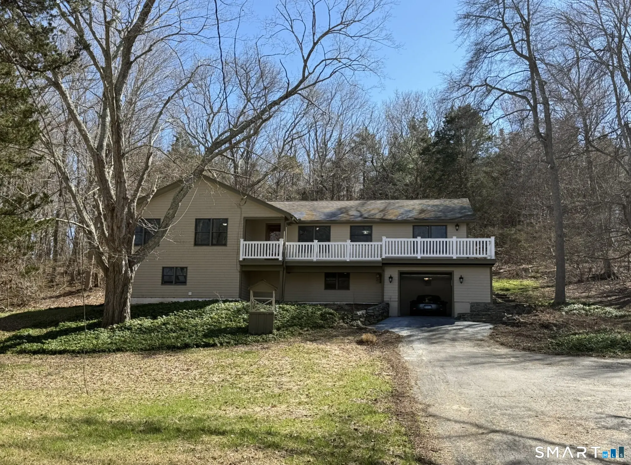 110 Town Woods Road, Lyme